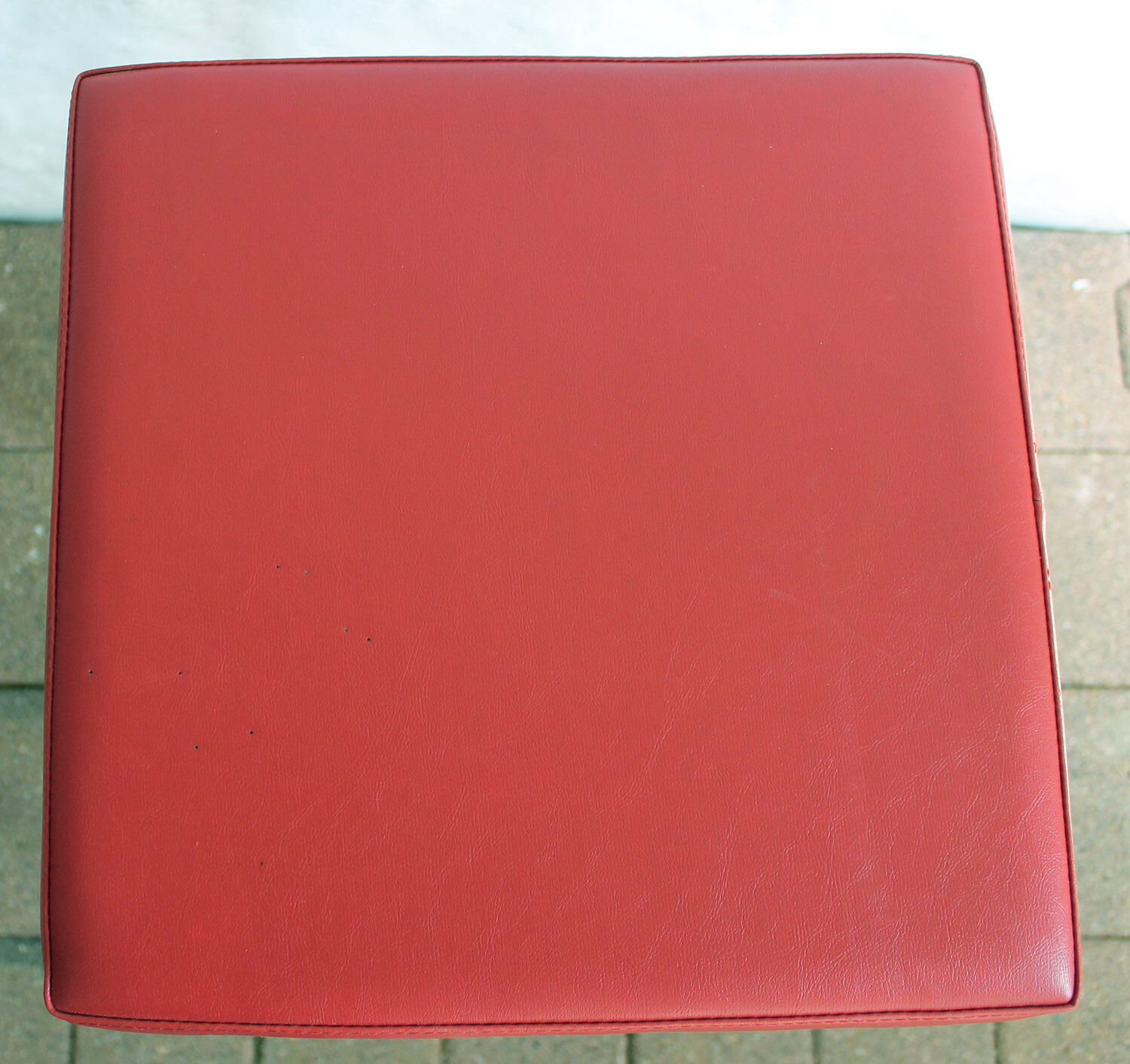 4 high workshop stools