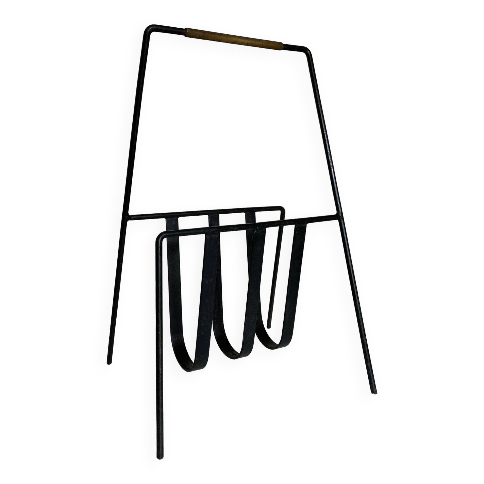 Modernist magazine rack French work 1950 in iron and brass