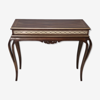 Rectangular solid walnut console table with engraved mirror motif, italy