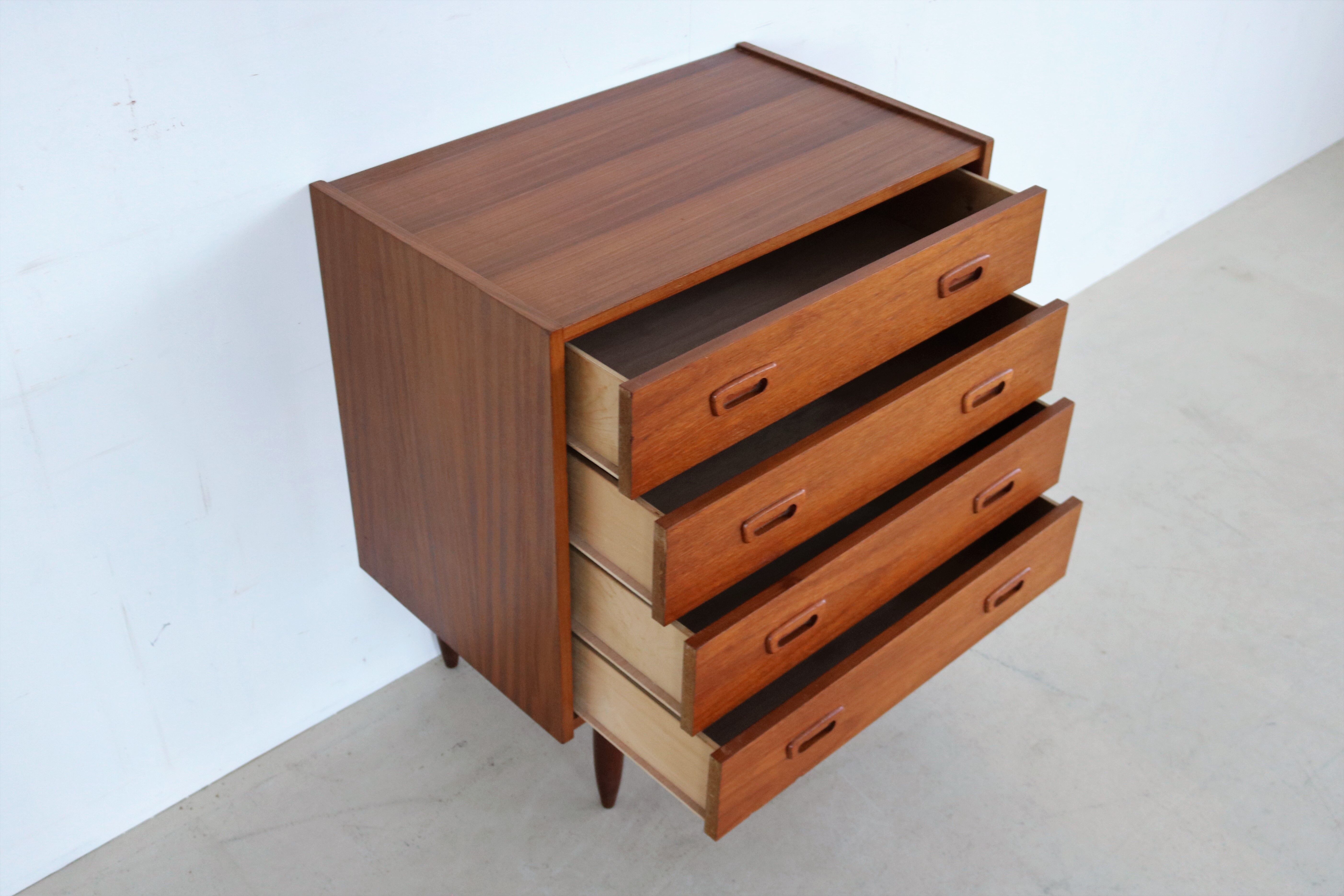 Vintage teak chest of drawers