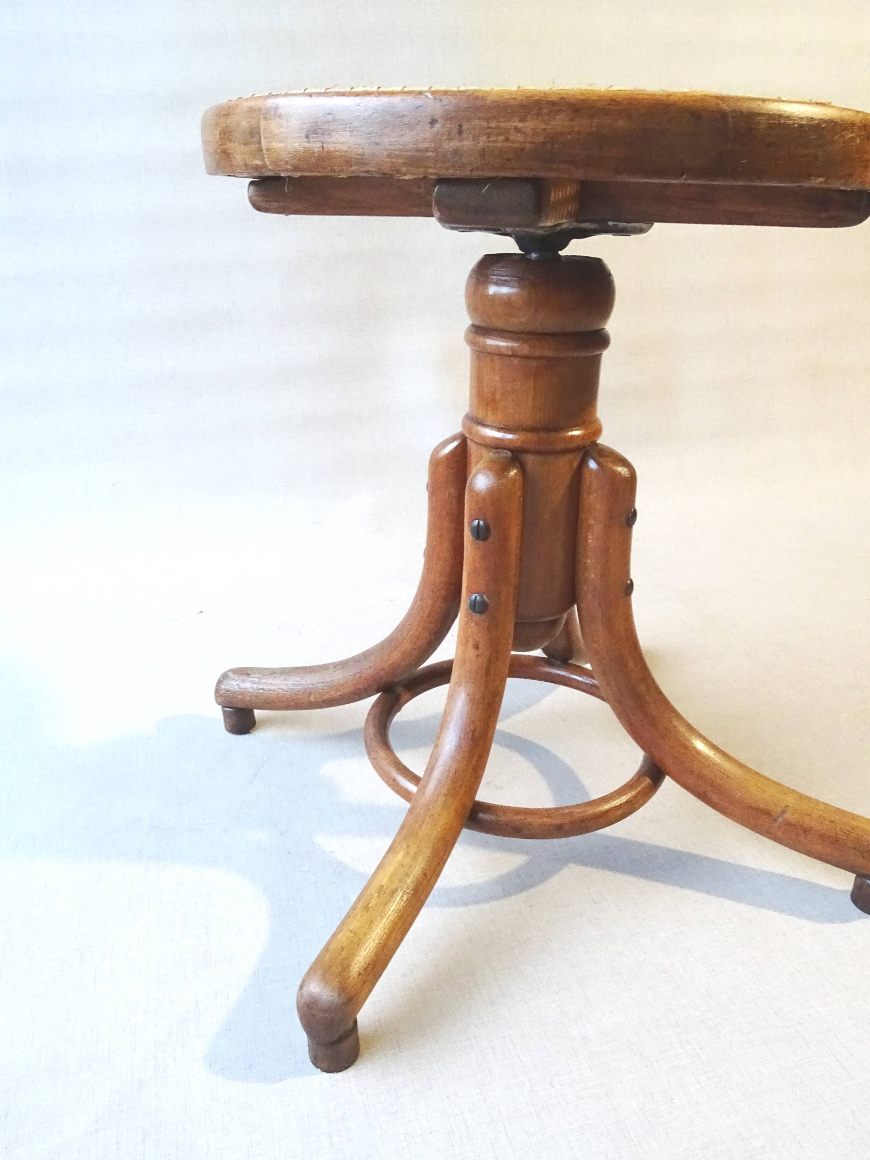 Piano stool, thonet 1900