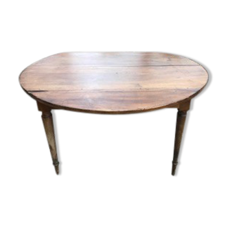 Old round table