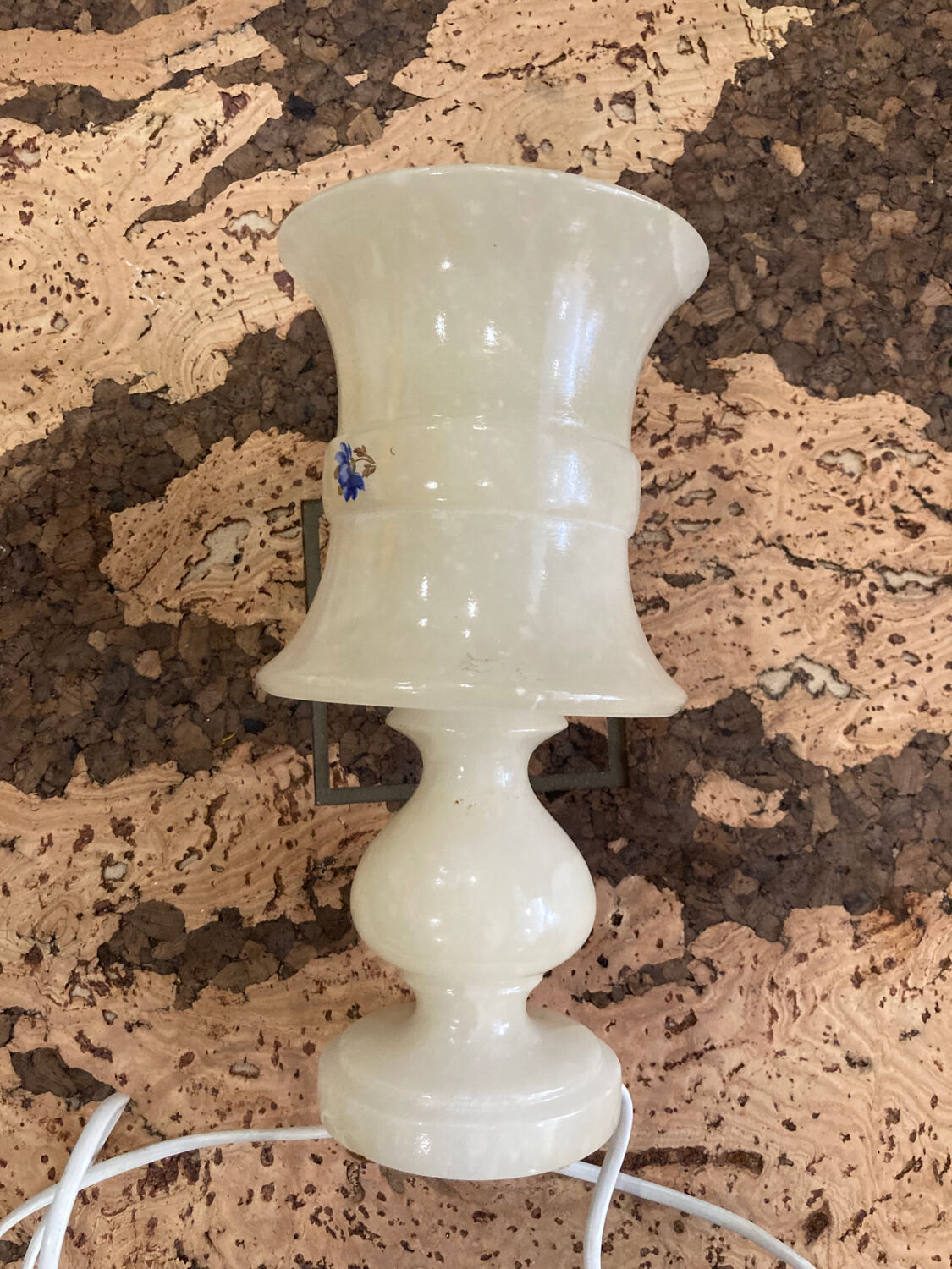 Lampe en albâtre vintage