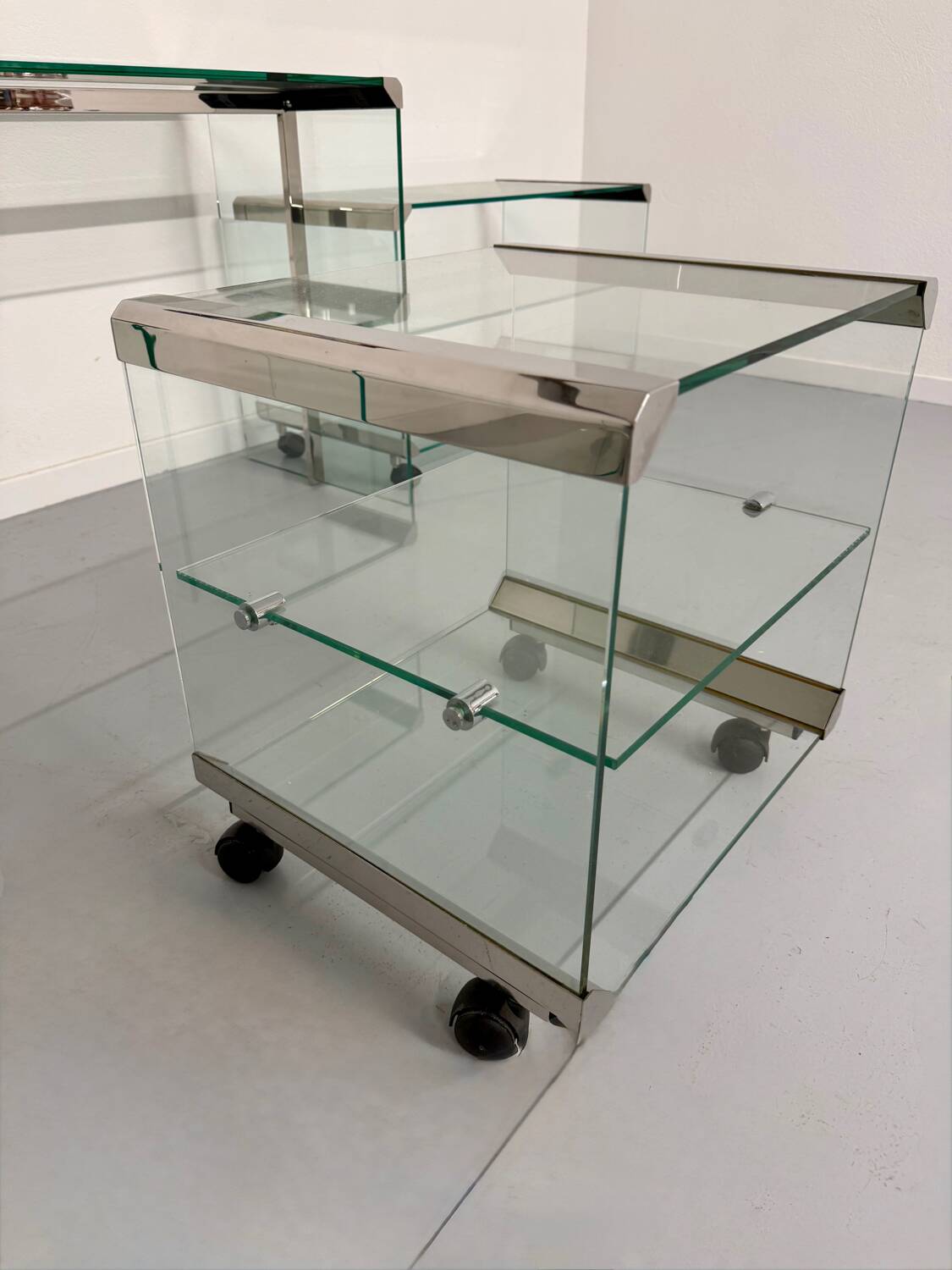 Italian design glass console storage unit by Gallotti & Radice An70