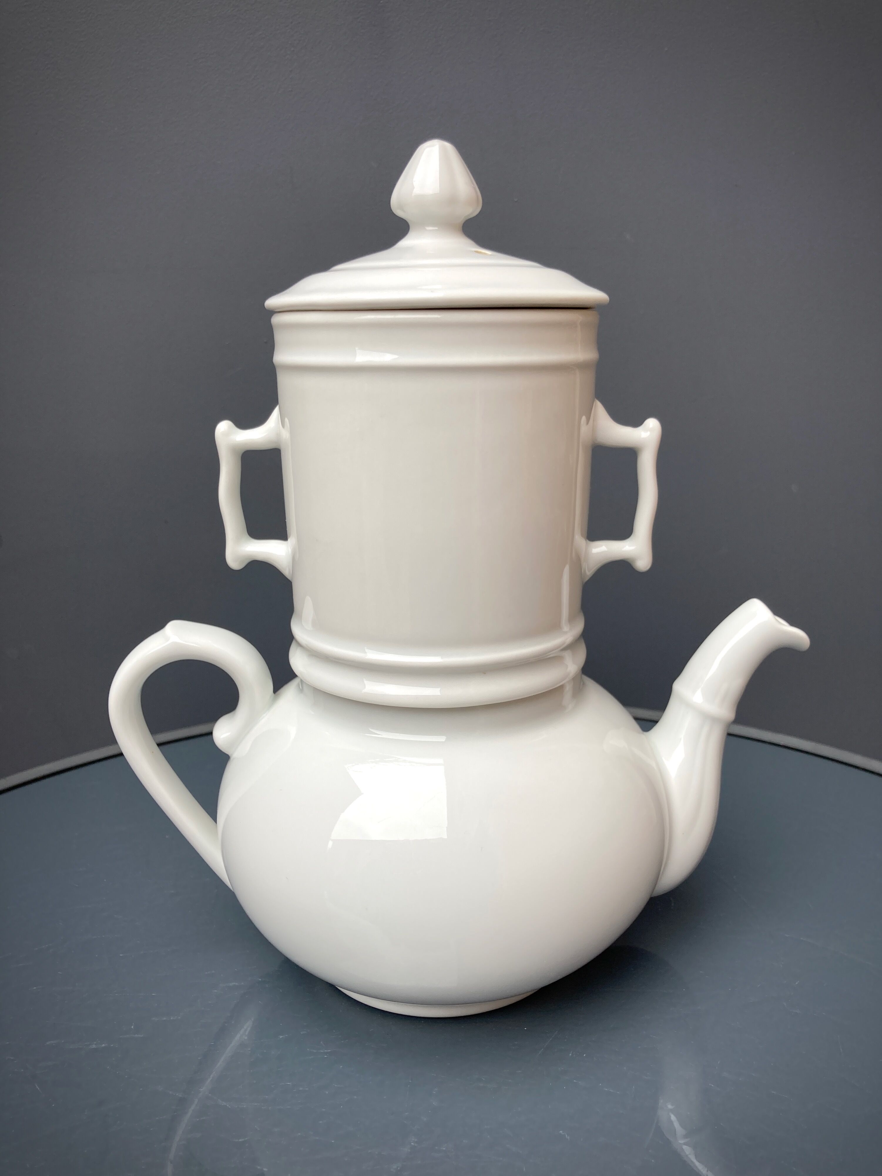 Pillivuyt porcelain herbal tea