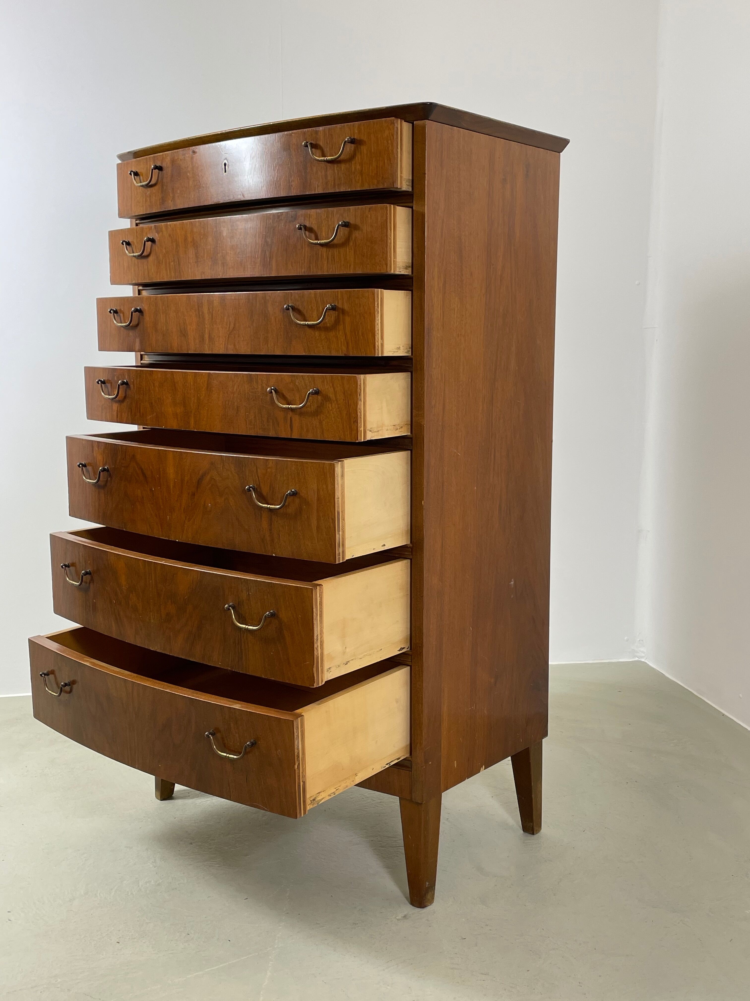 Danish tallboy chest of drawers Kvalitet mobelfabrik brdr. 1940s