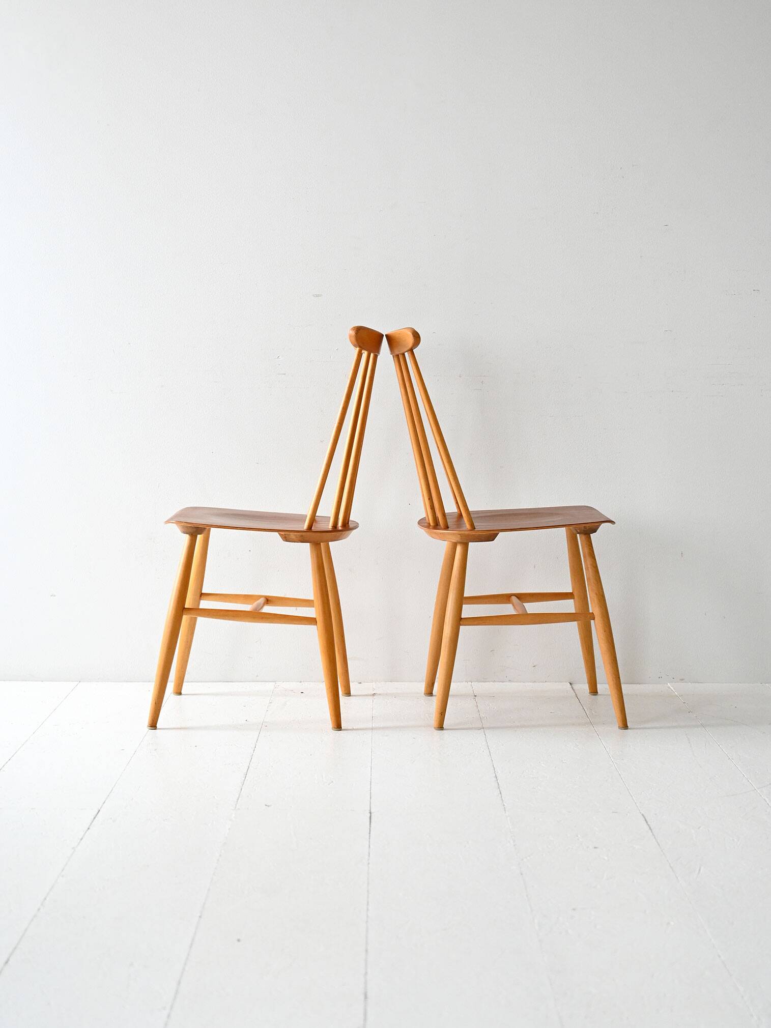 Paire de chaises scandinaves Fanett par Ilmari Tapiovaara