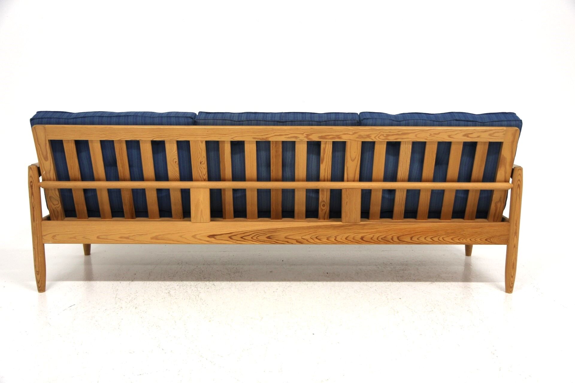 3-seater pine sofa, Sweden, 1970