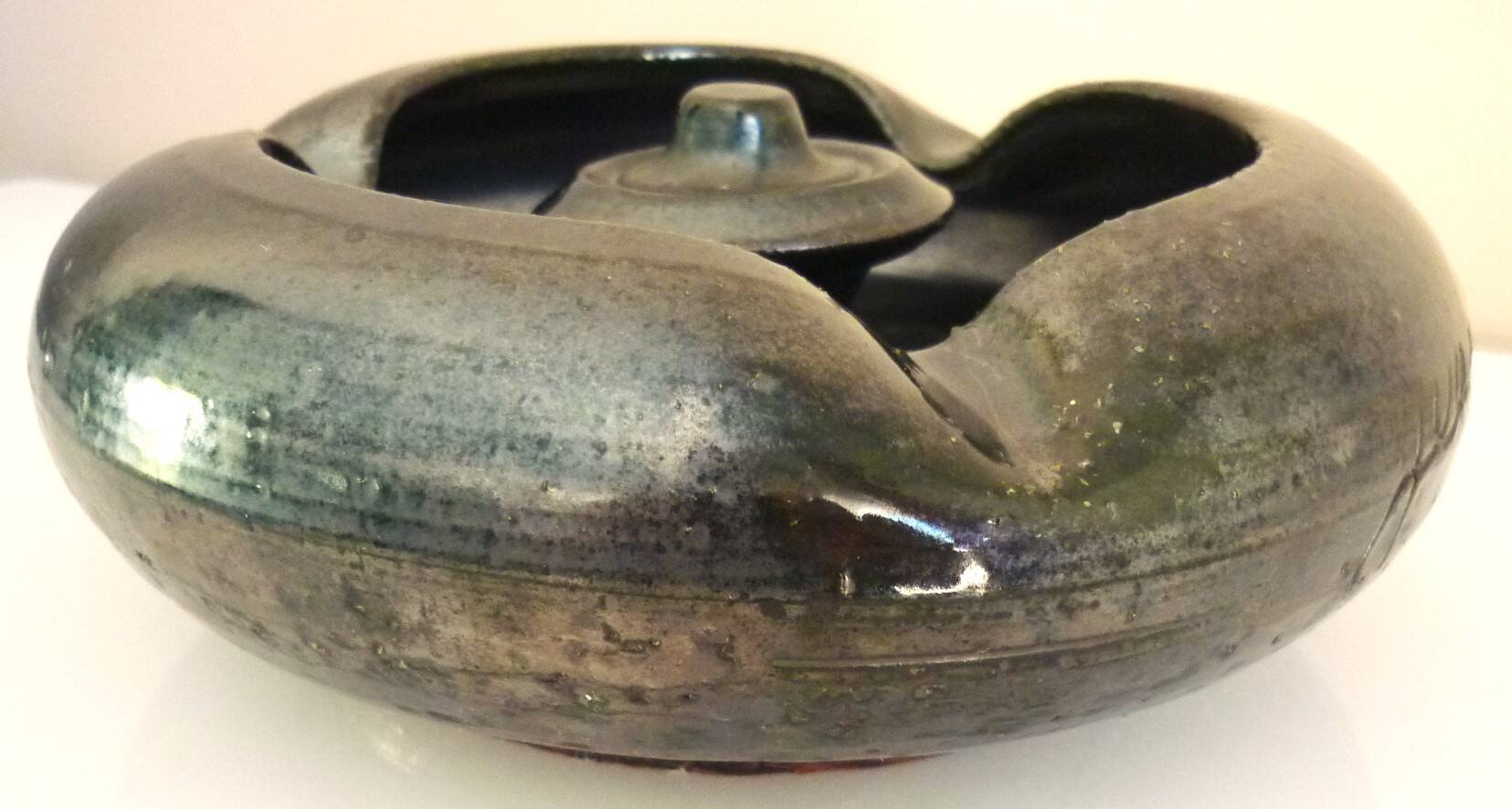 Black ceramic ashtray, enamelled, signed Jean Marais, 1960s/1970s