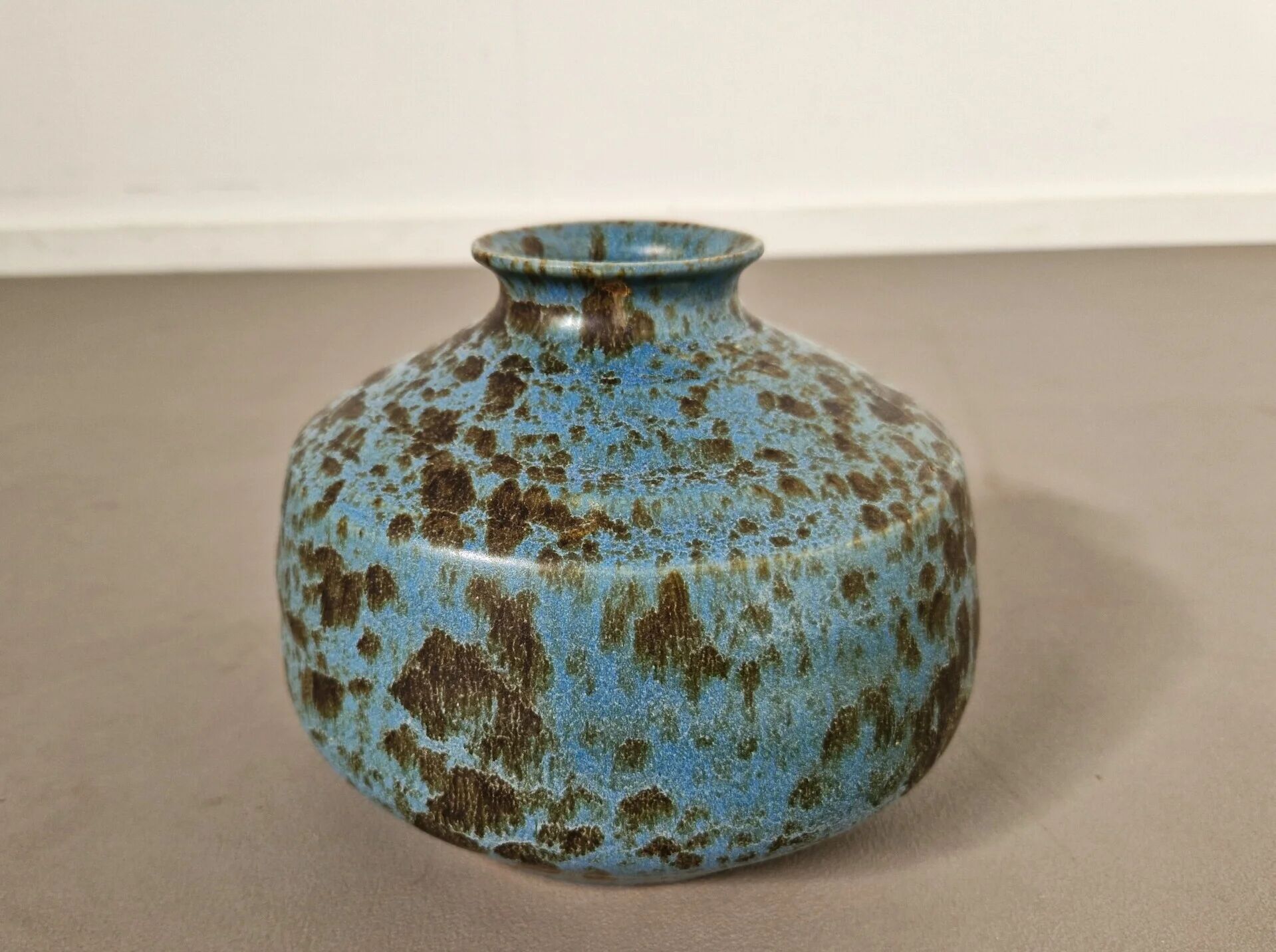 Rodolfo Gonzalez Mele vase | 1970s