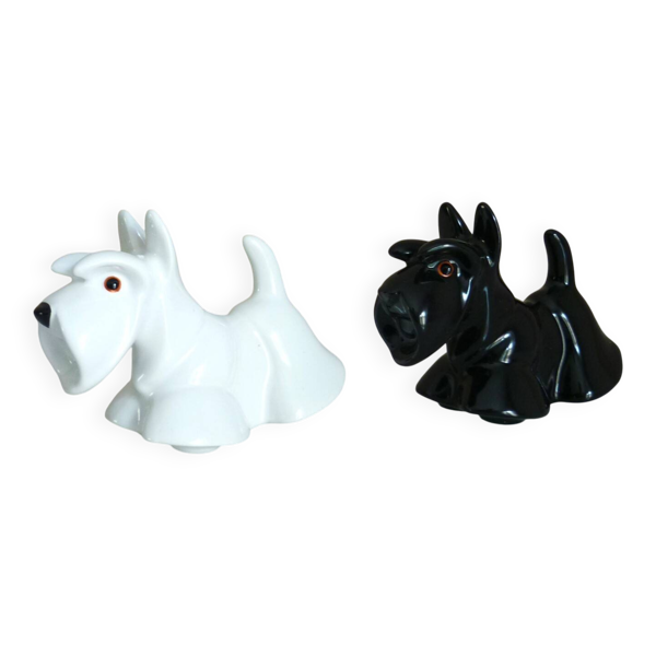 Salière + poivrière, céramique émaillée, chien terrier écossais, signées