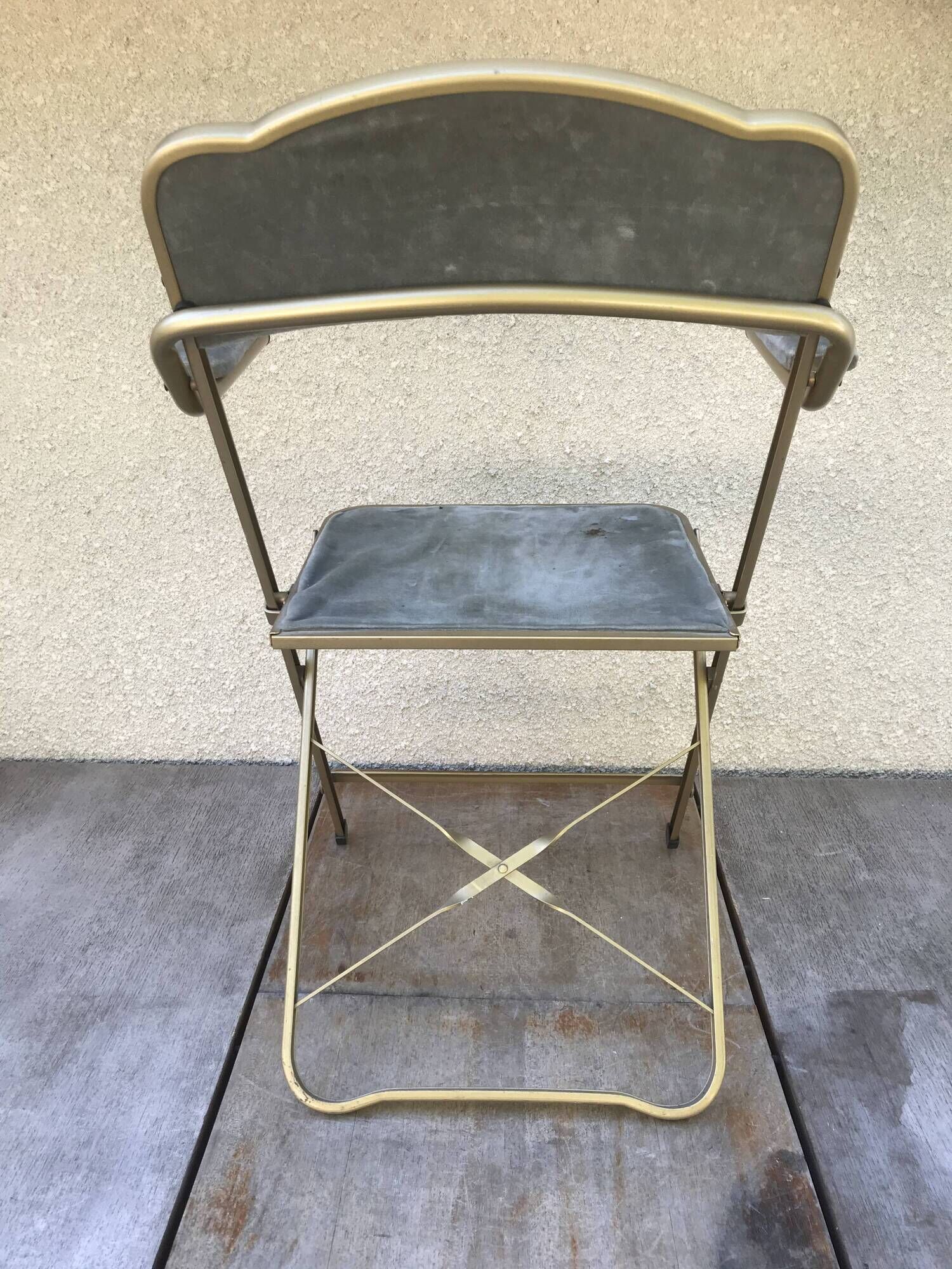 Former Lafuma gold metal folding chair