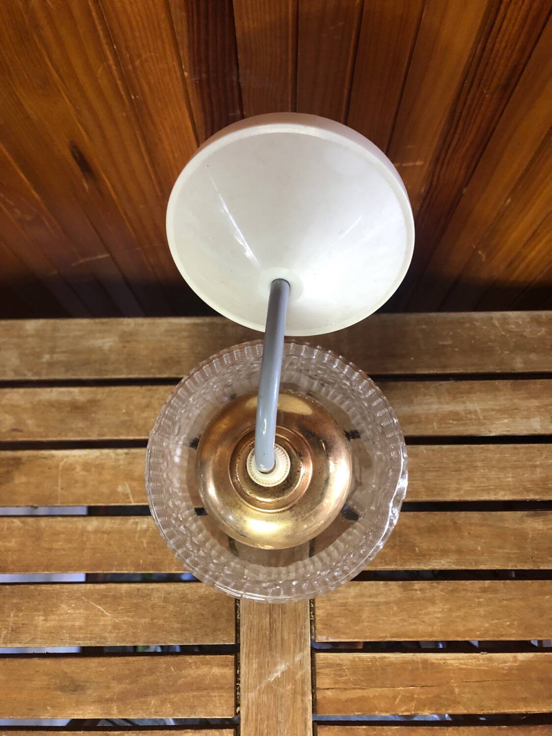 Old molded glass pendant lamp + vintage golden support