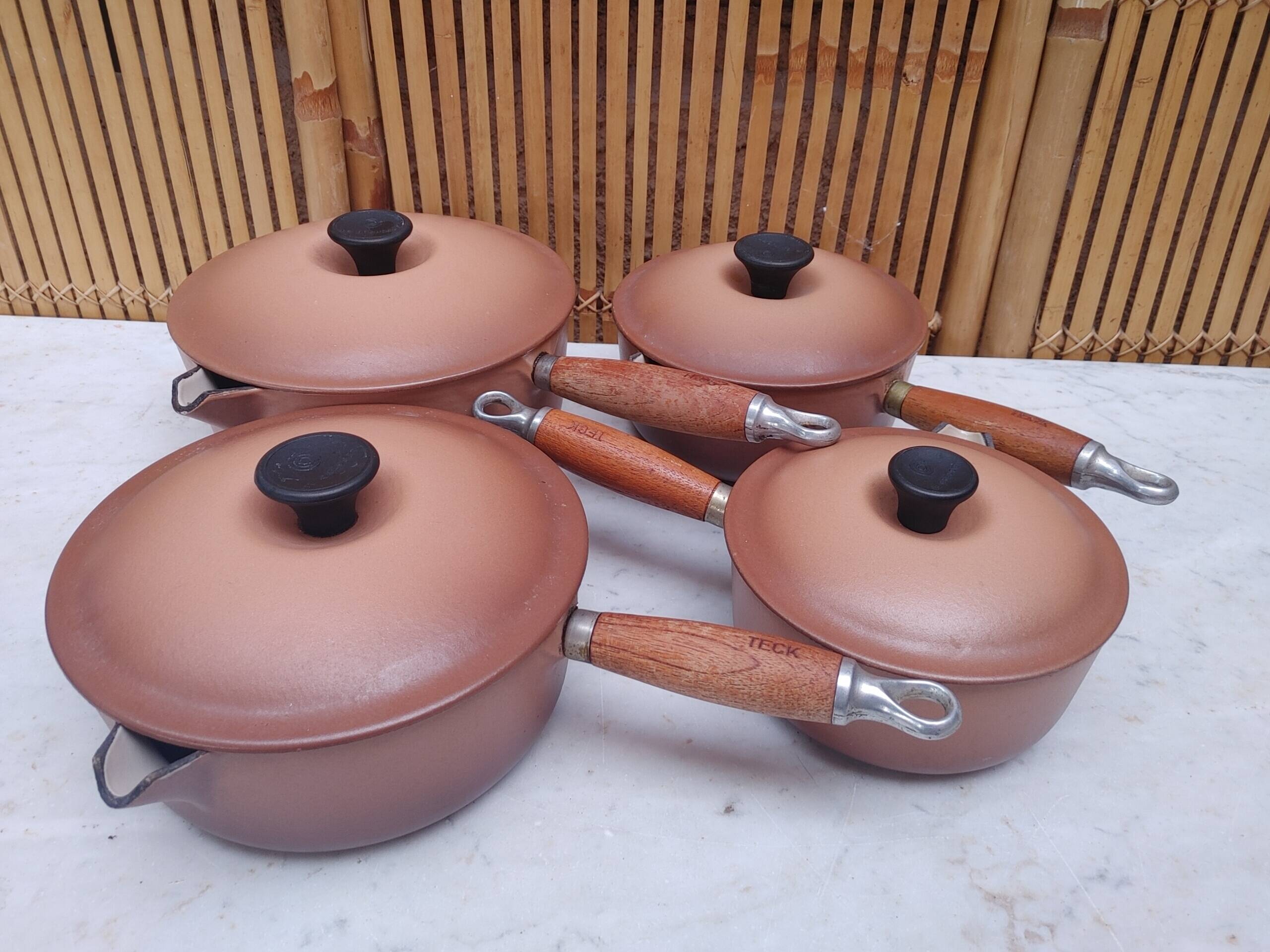 Le Creuset enameled cast iron - Set of 4 saucepans with lids