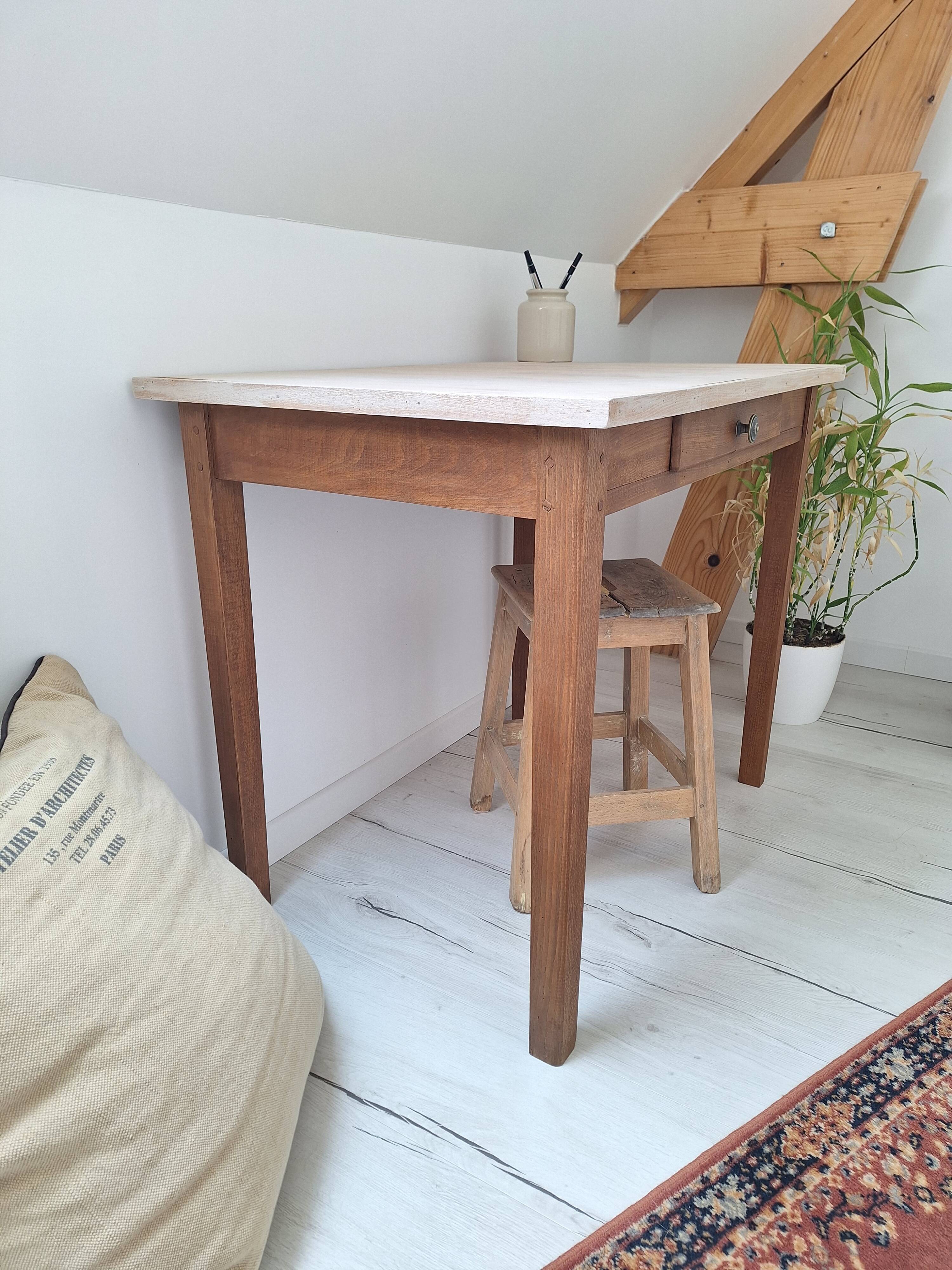 Bureau / Table d'appoint en bois de ferme style campagne