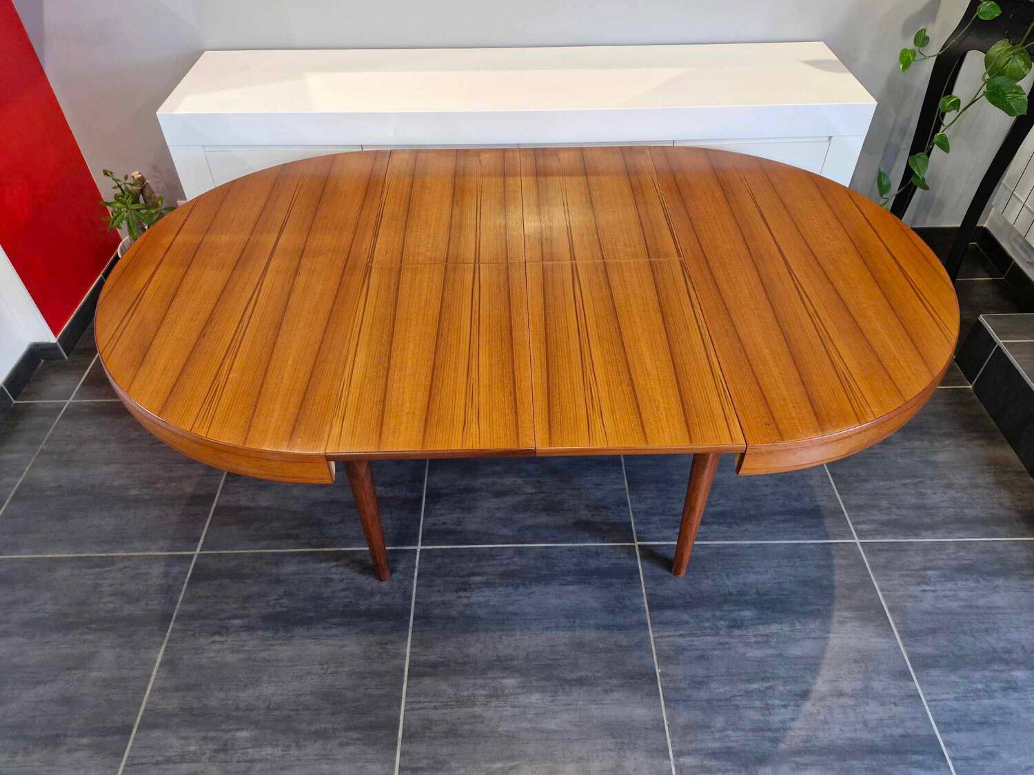 Scandinavian extendable teak round table, 1960s