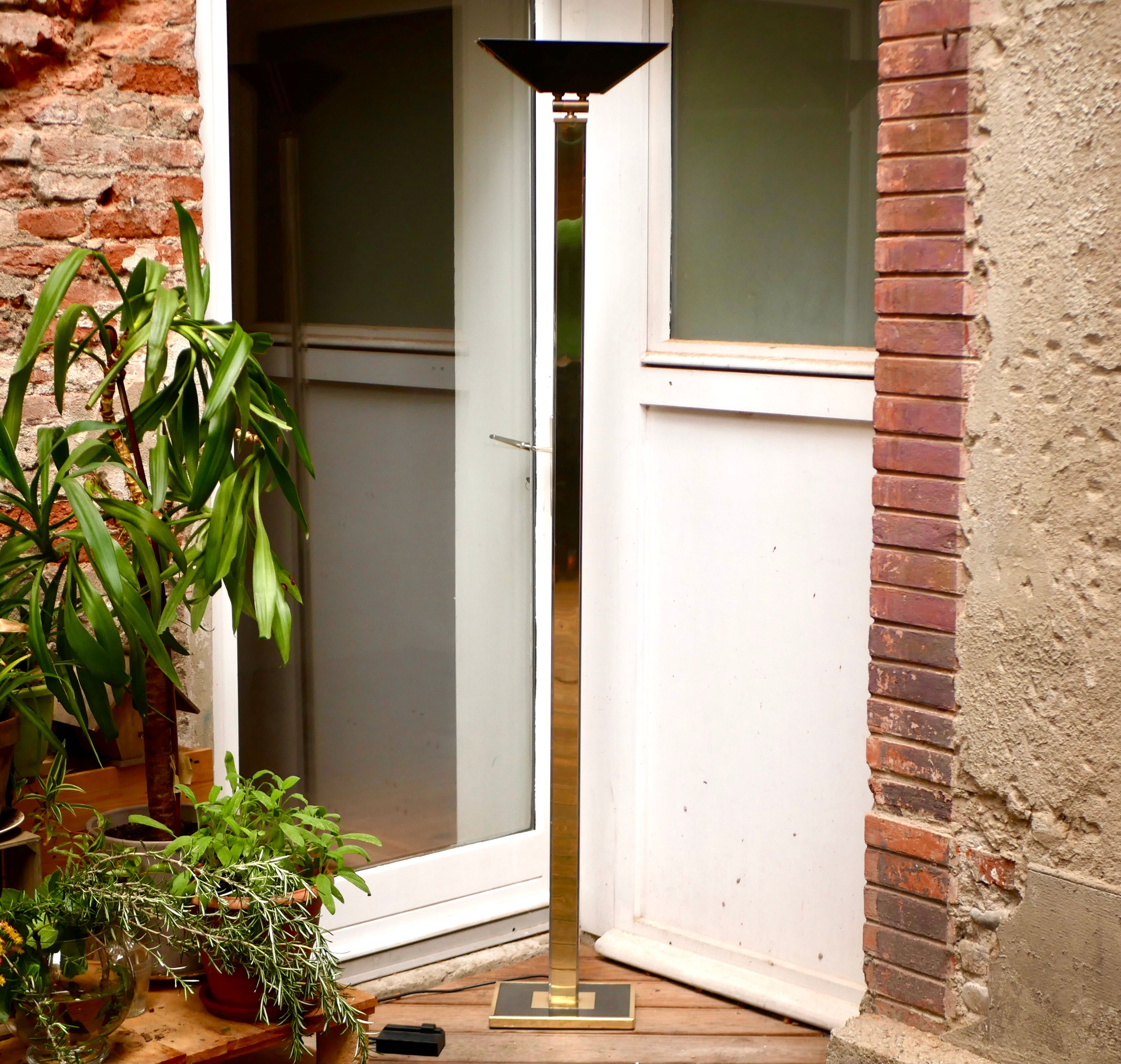 Italian art deco halogen lamppost
