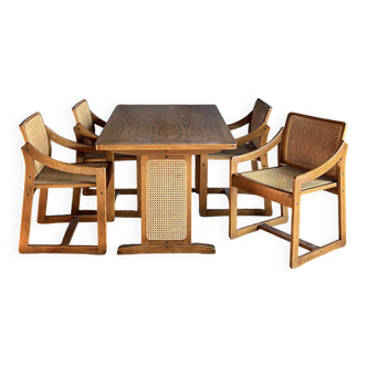 Table et 4 chaises de style scandinave en teck, cannage et chêne, années 70-80