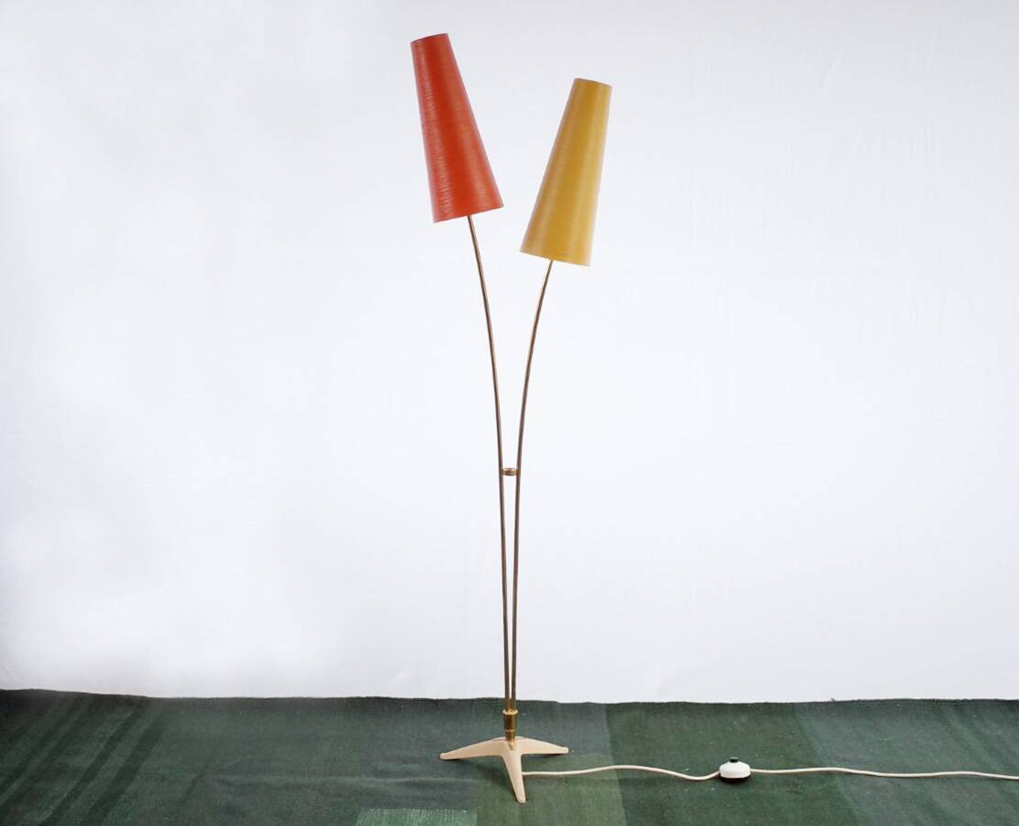 Vintage Stehlampe Cosack en fibre de verre Messing