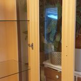 Armoire vitrée en rotin
