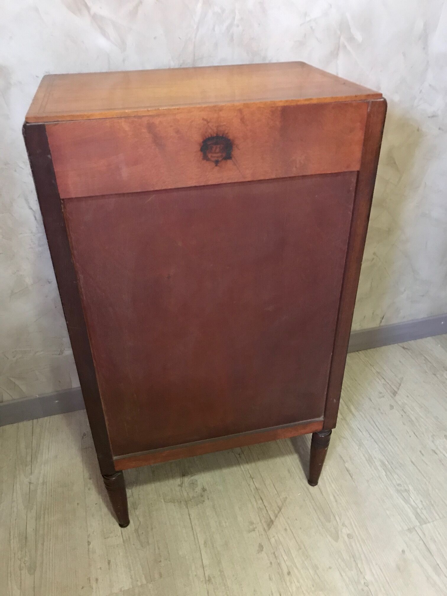 Furniture with partitions 1925