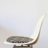 Chaise DSX en fibre de verre par Charles & Ray Eames pour Herman Miller