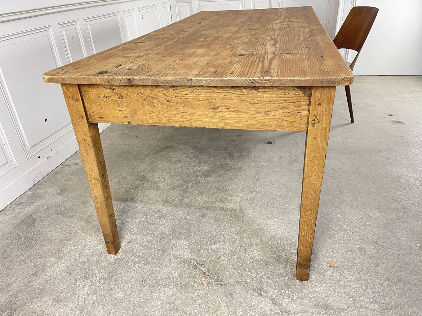 Table de ferme années 1920 "St Crepin"