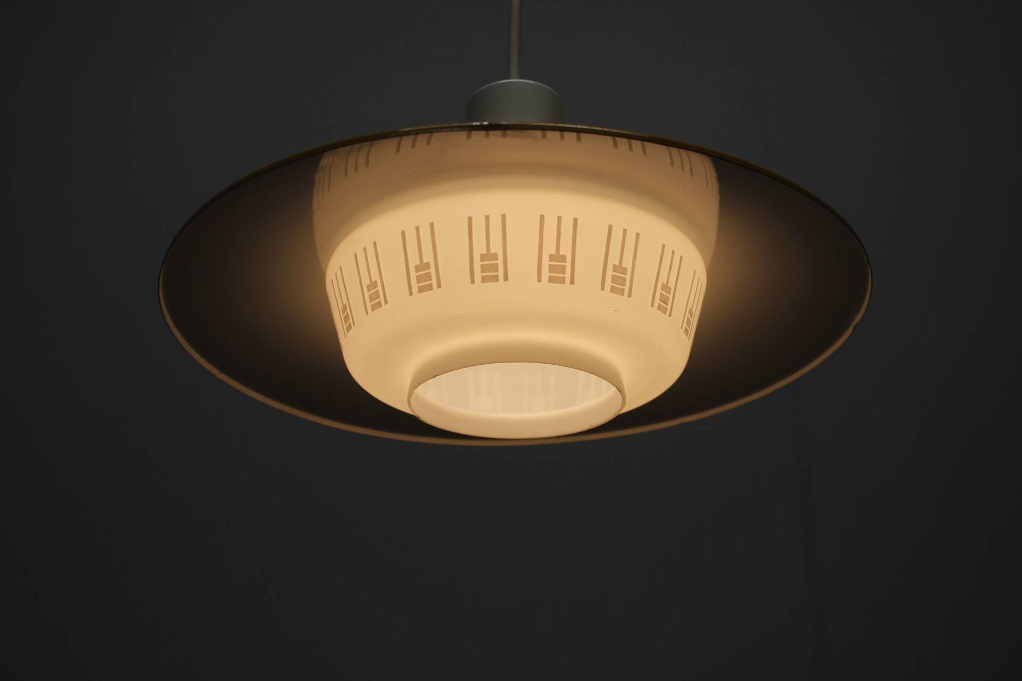 Suspension Mid-Century par Napako, années 1960, Tchécoslovaquie