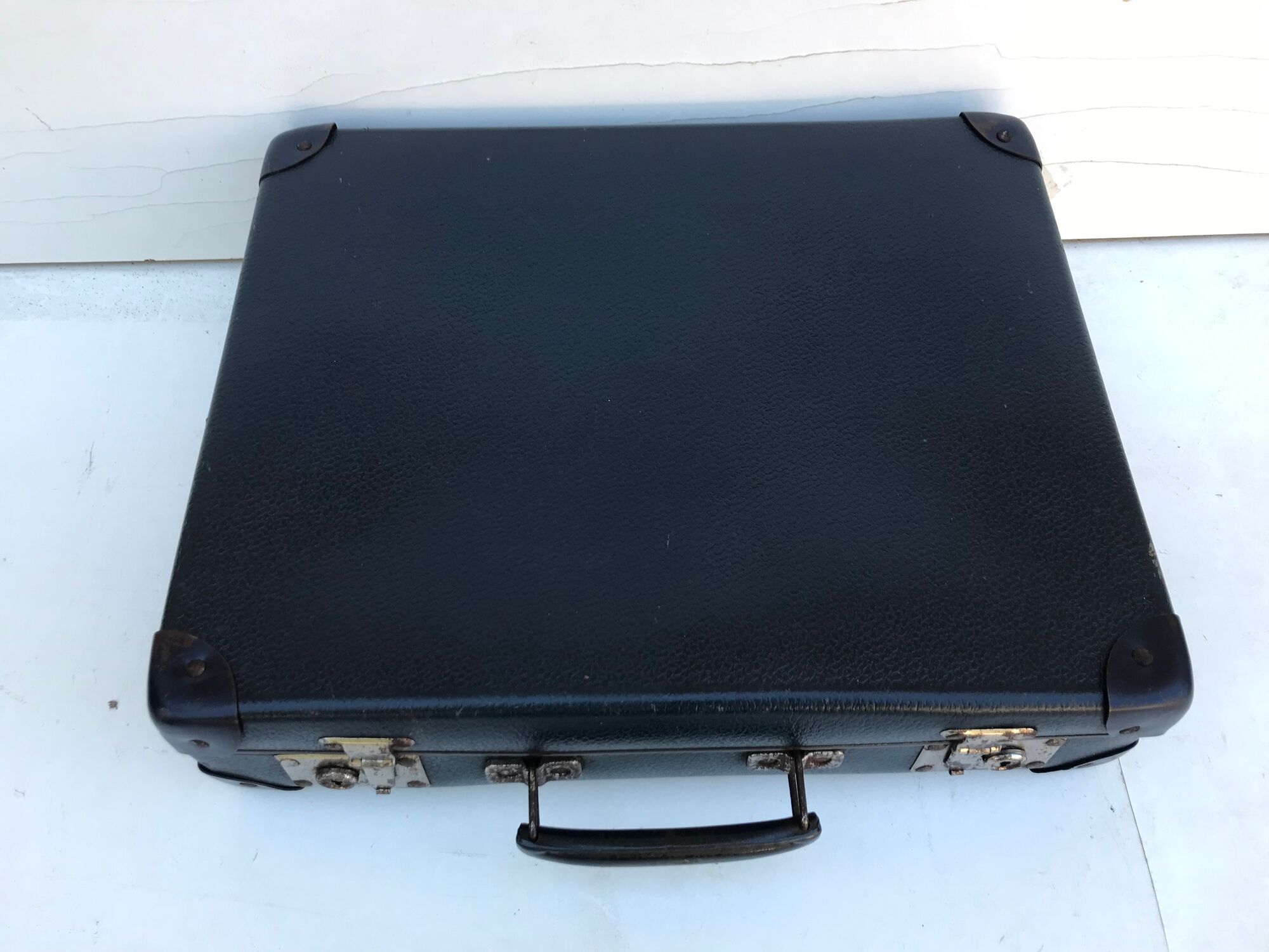 Old suitcase travel blue trunk 70