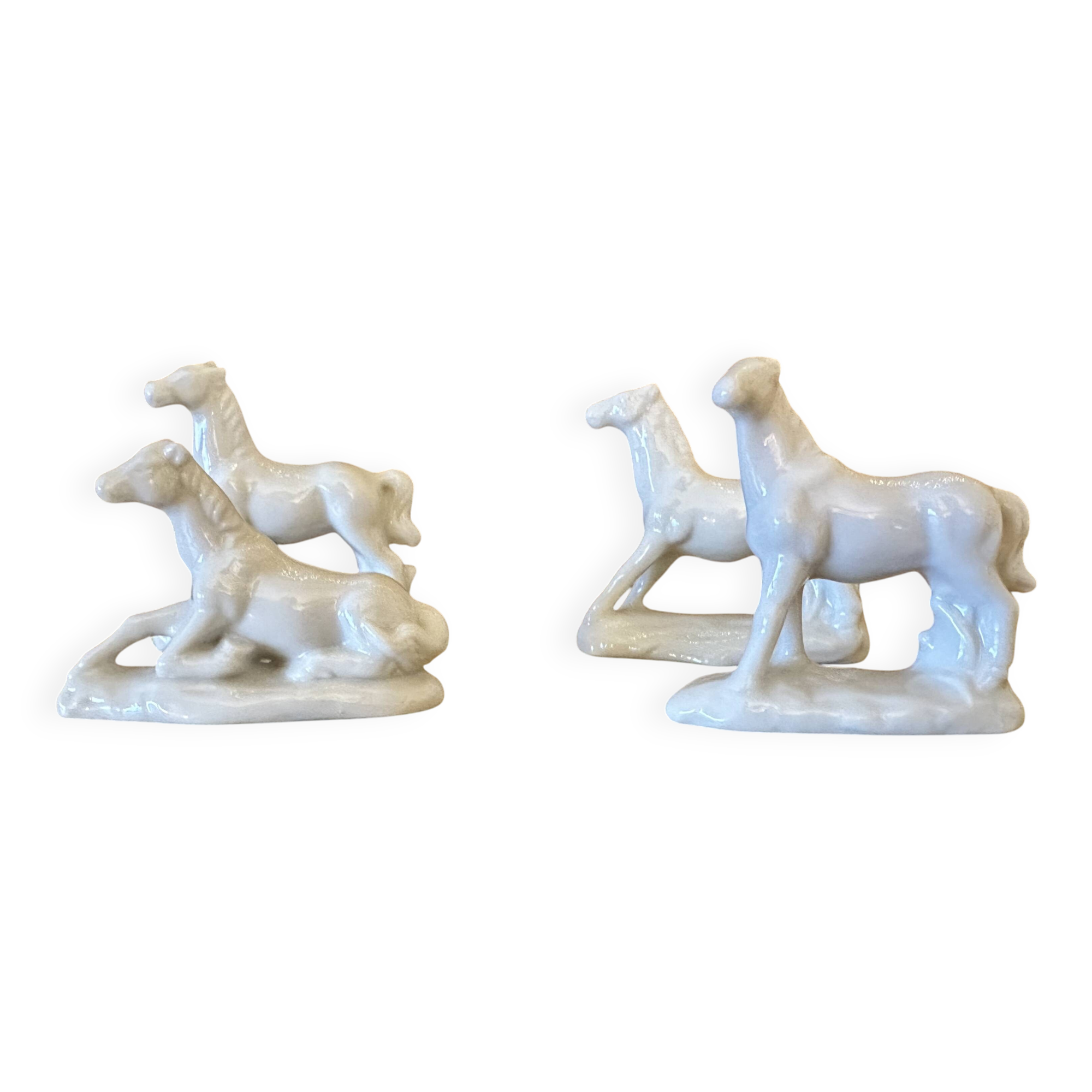 Porcelain horses