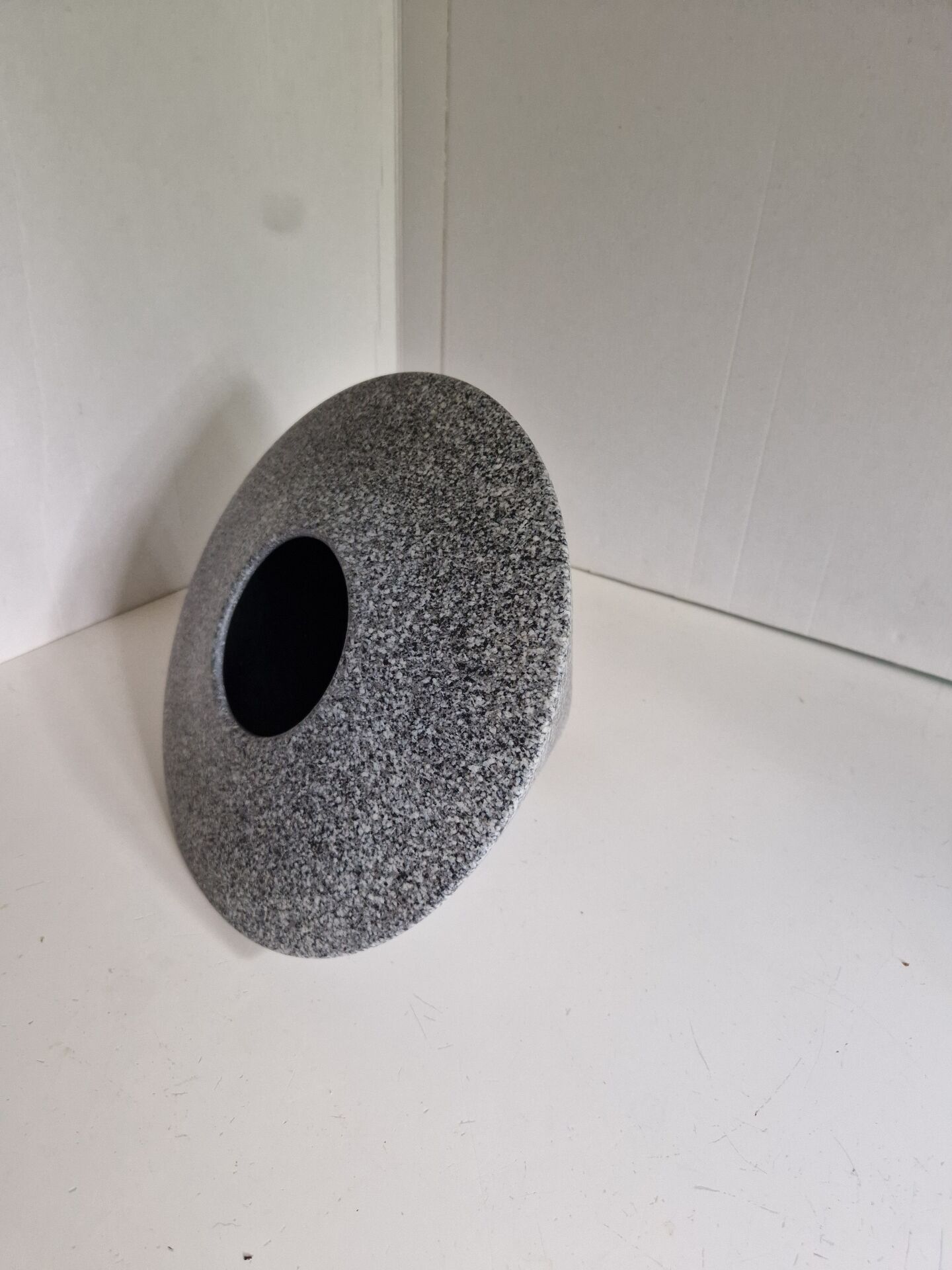 Vase Ovni Ufo Gris Moucheté Claude Dumas