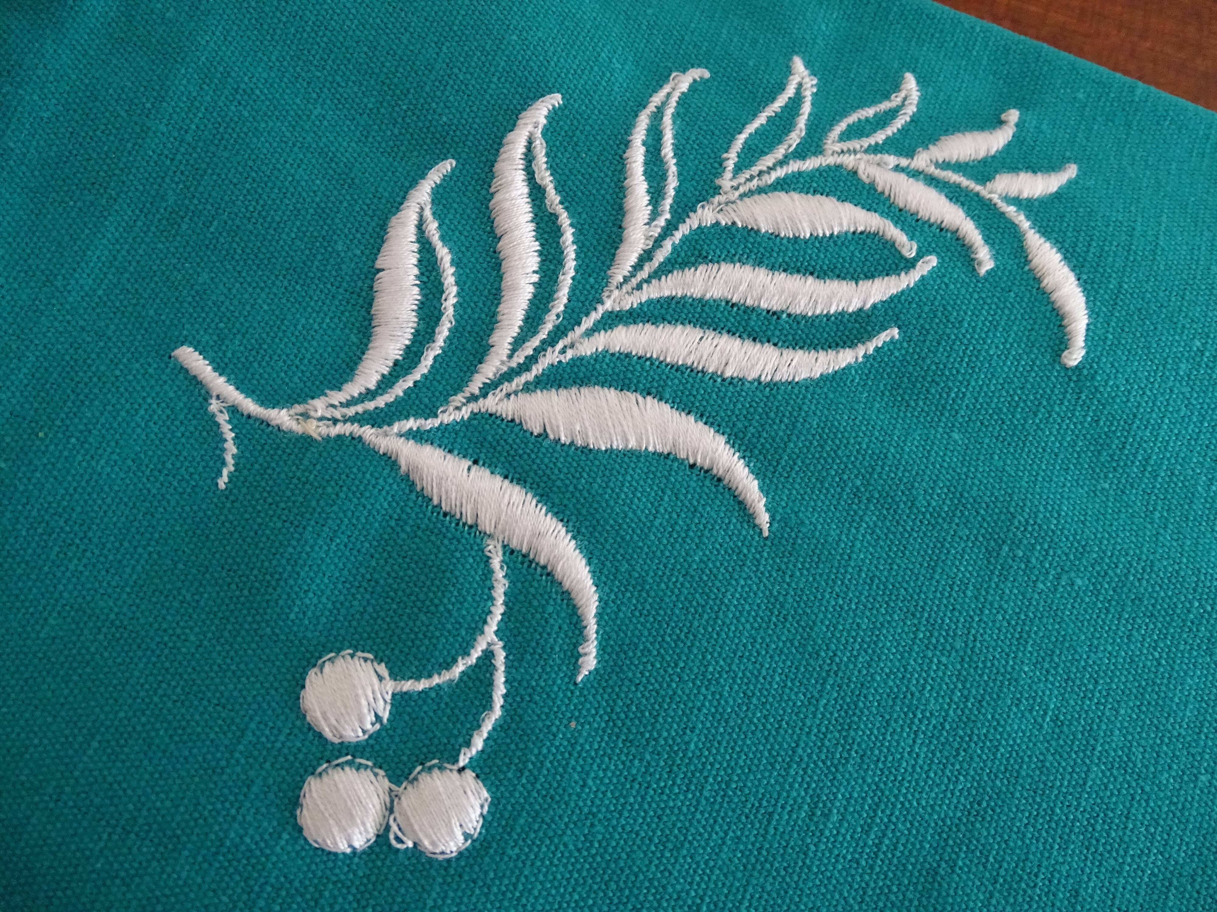 Lot 6 old Cathedra embroidered towels