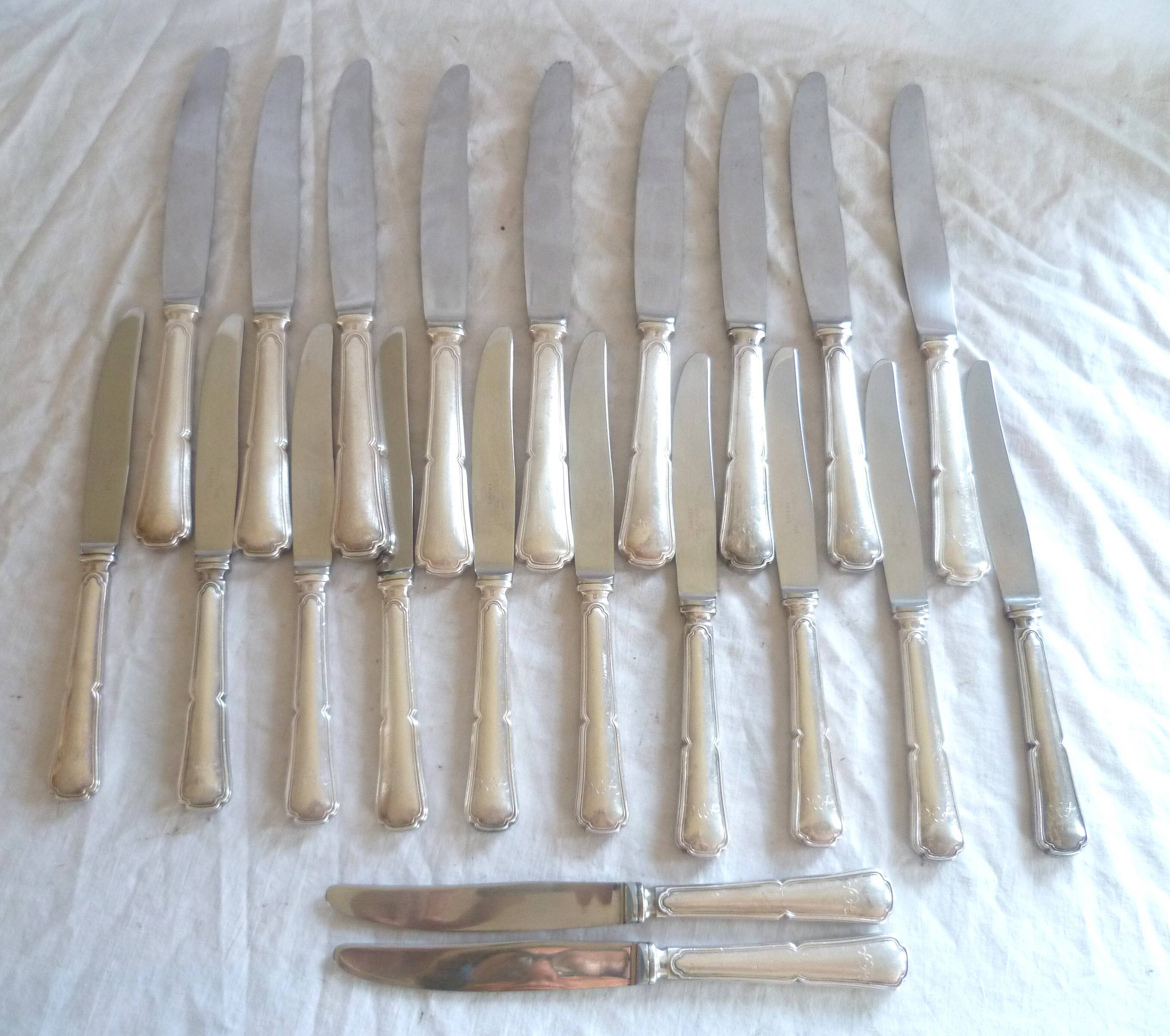 Set of 12 dessert knives/9 table knives, silver plated, violin model