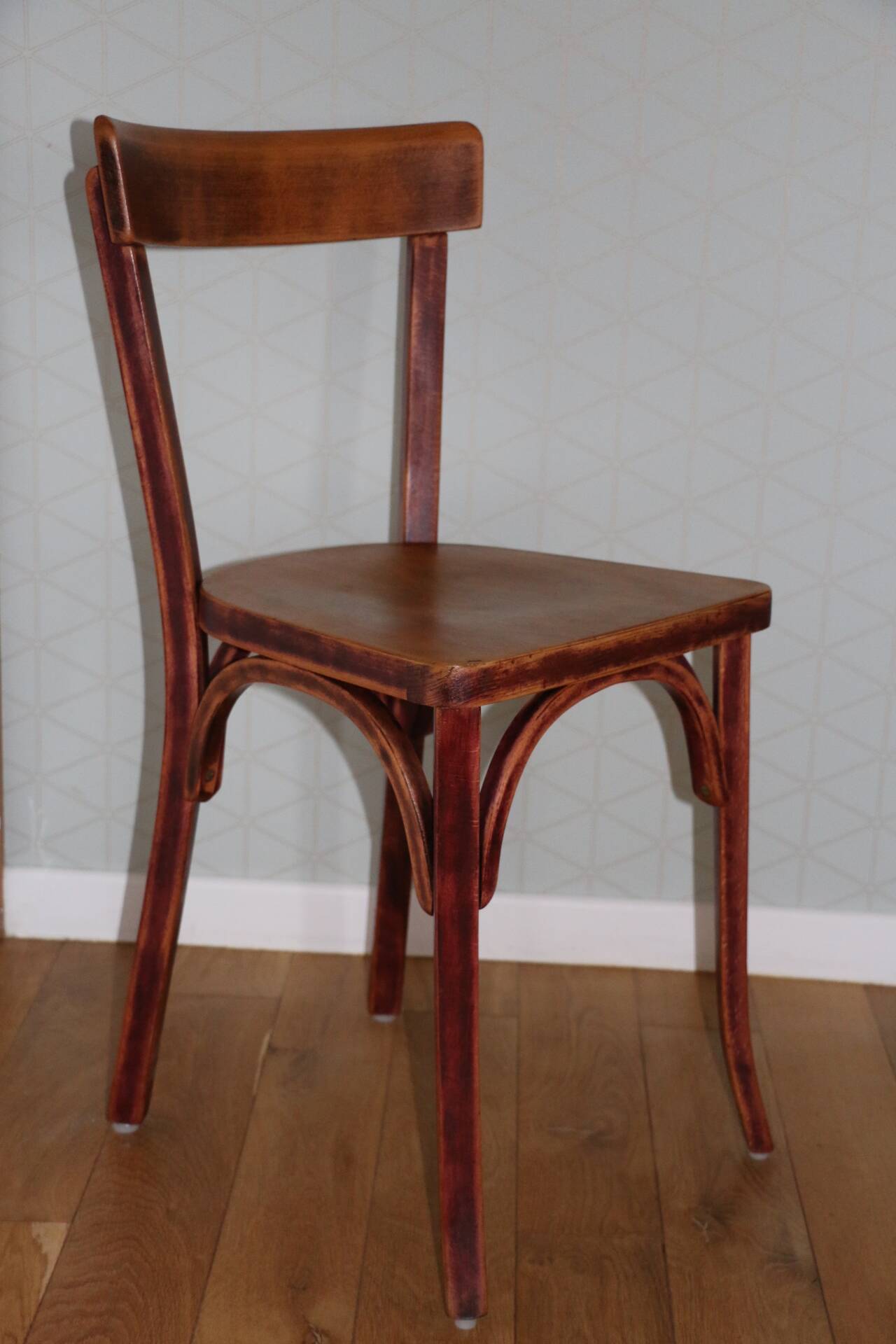 Chaise baumann n°18 hêtre foncé