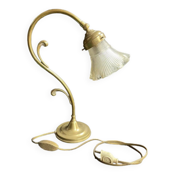 Table lamp – Golden brass and molded glass