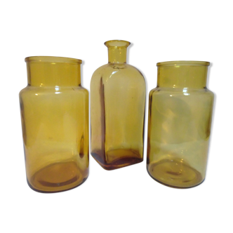 Trio de flacons de pharmacie
