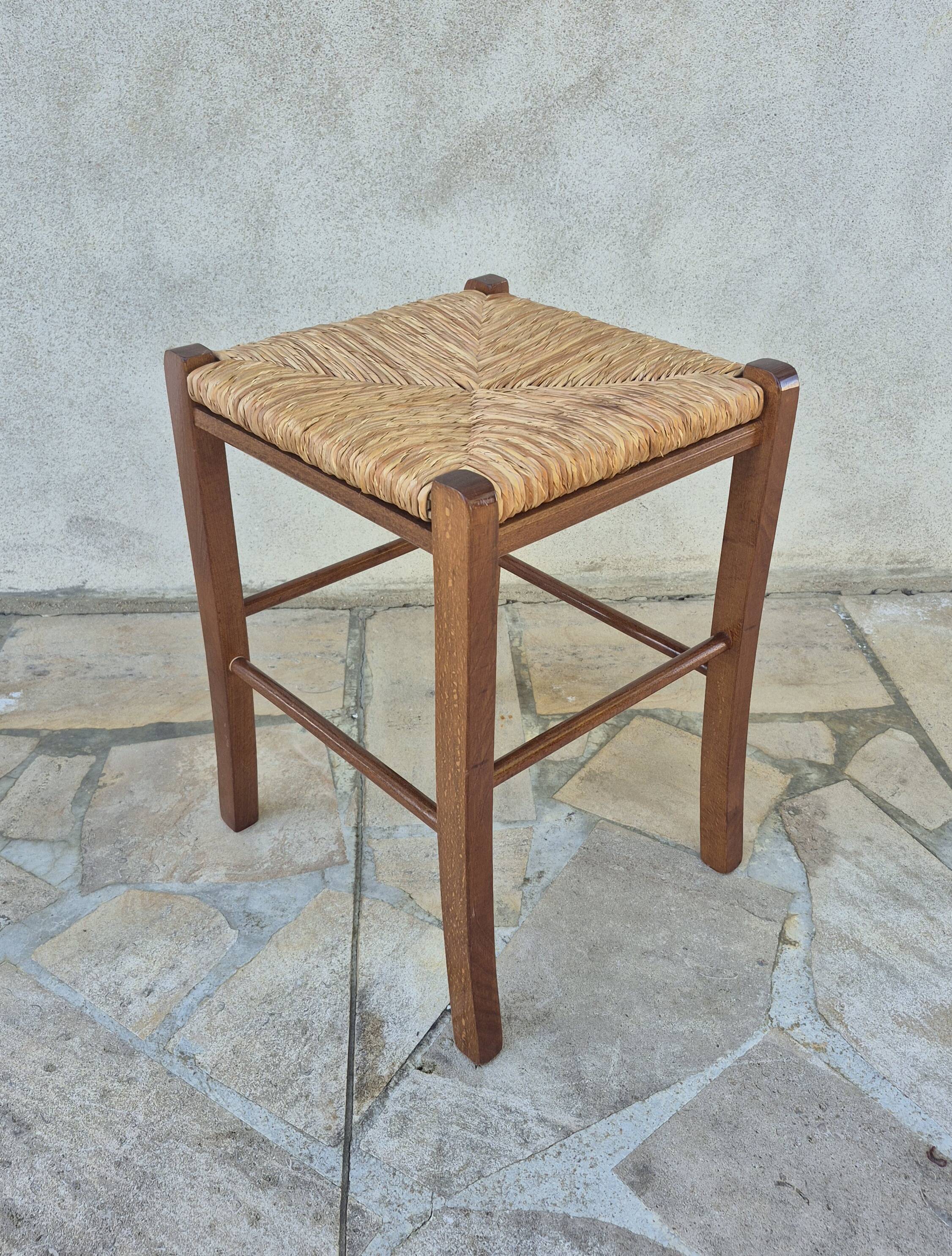 Tabouret paillé Français vintage