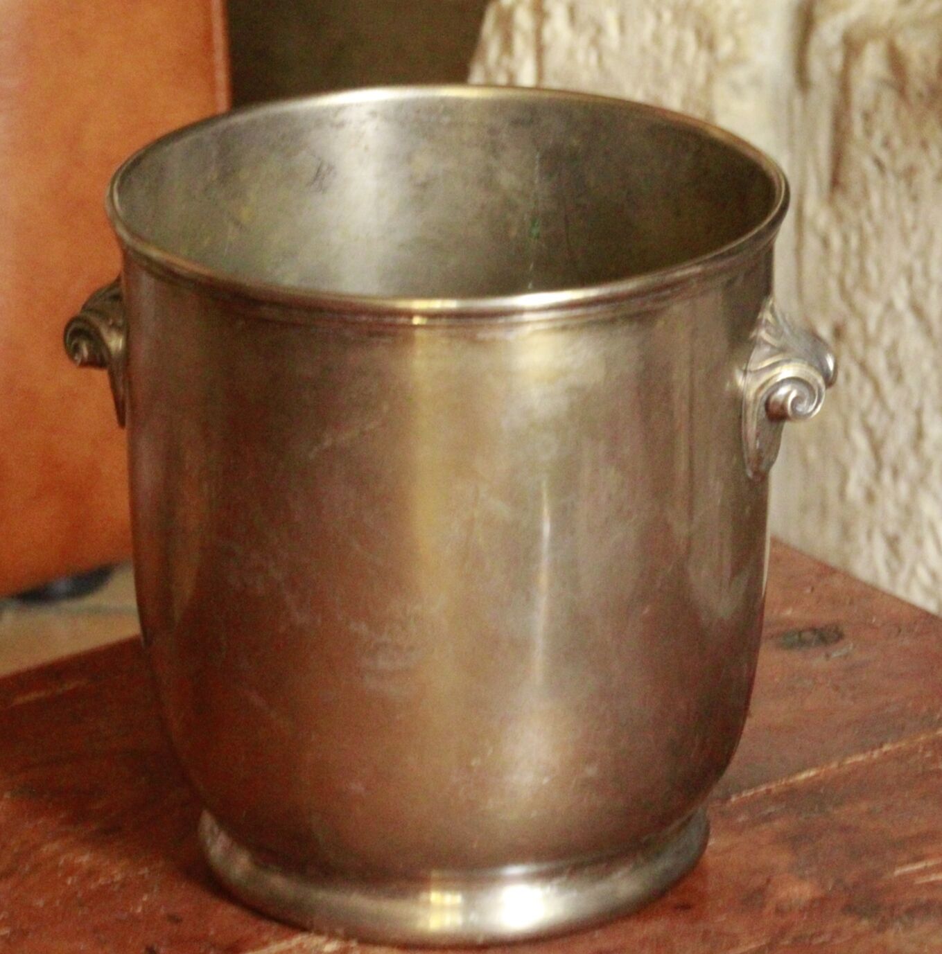 Vintage silver plated ice bucket