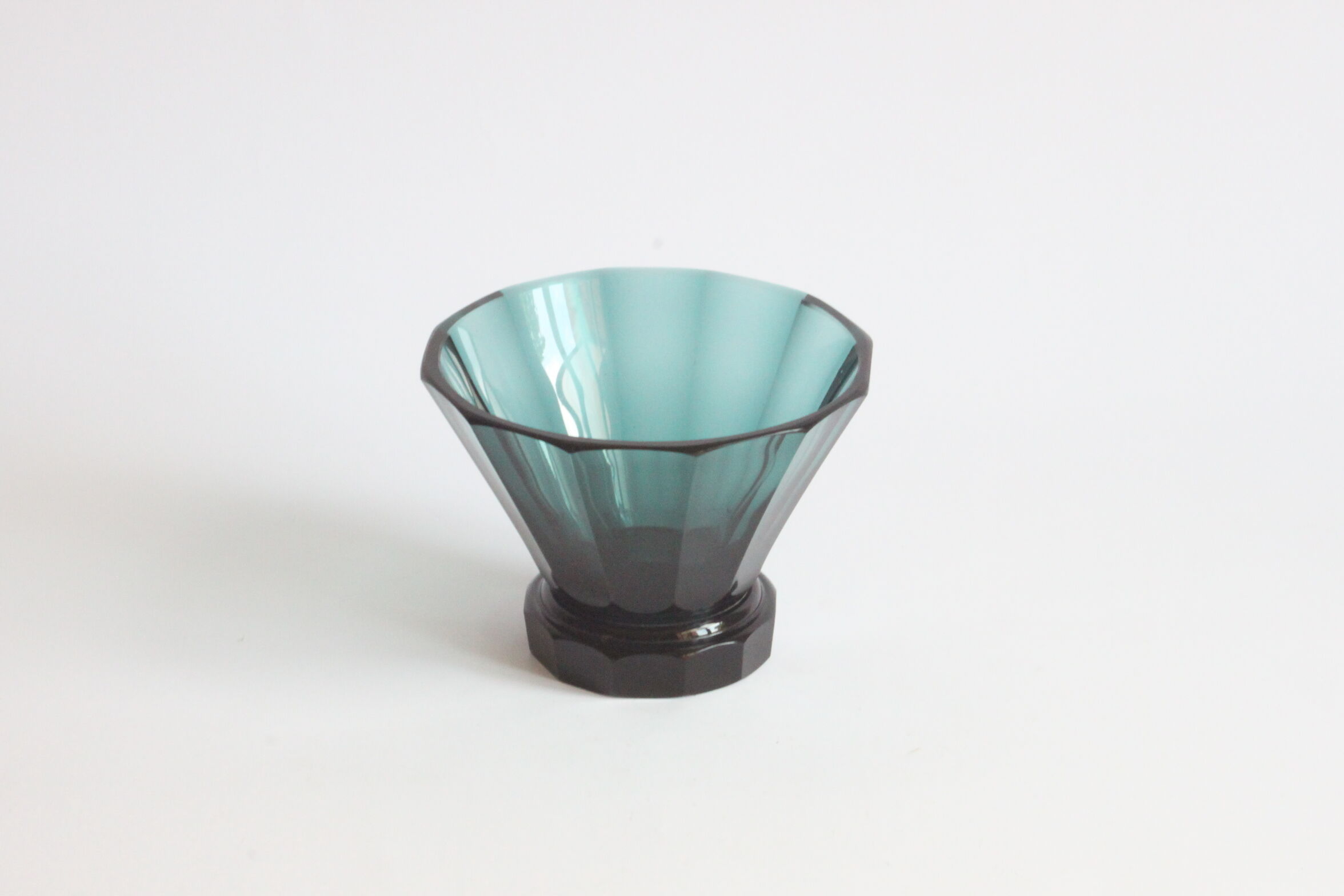 Art deco faceted bowl 1930s