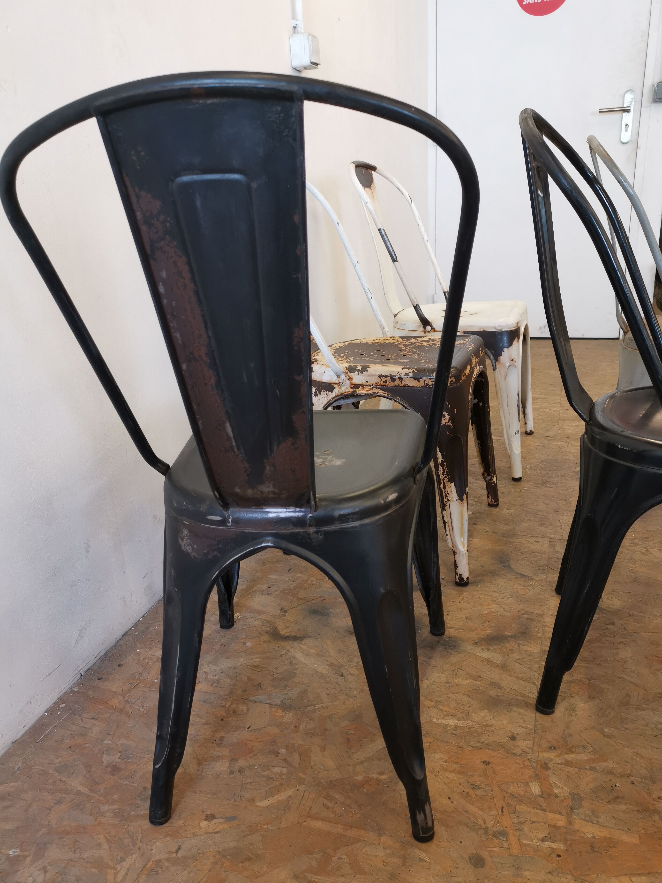 Série de 6 chaises "Tolix"