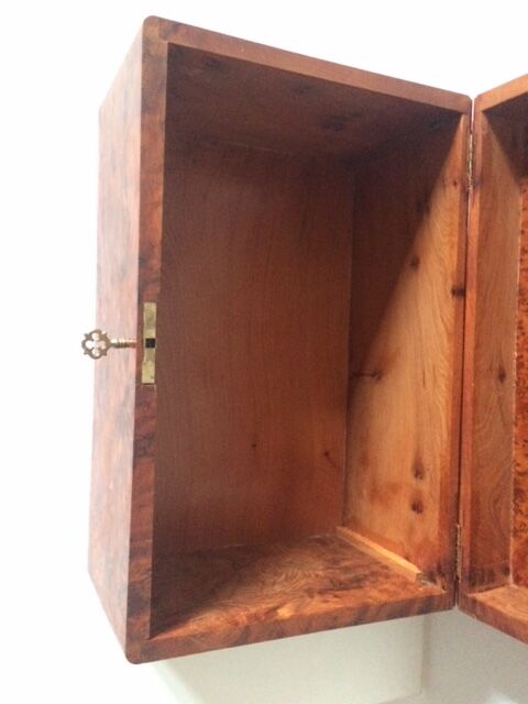 Large jewel box in thuya magnifying glass, 1970s