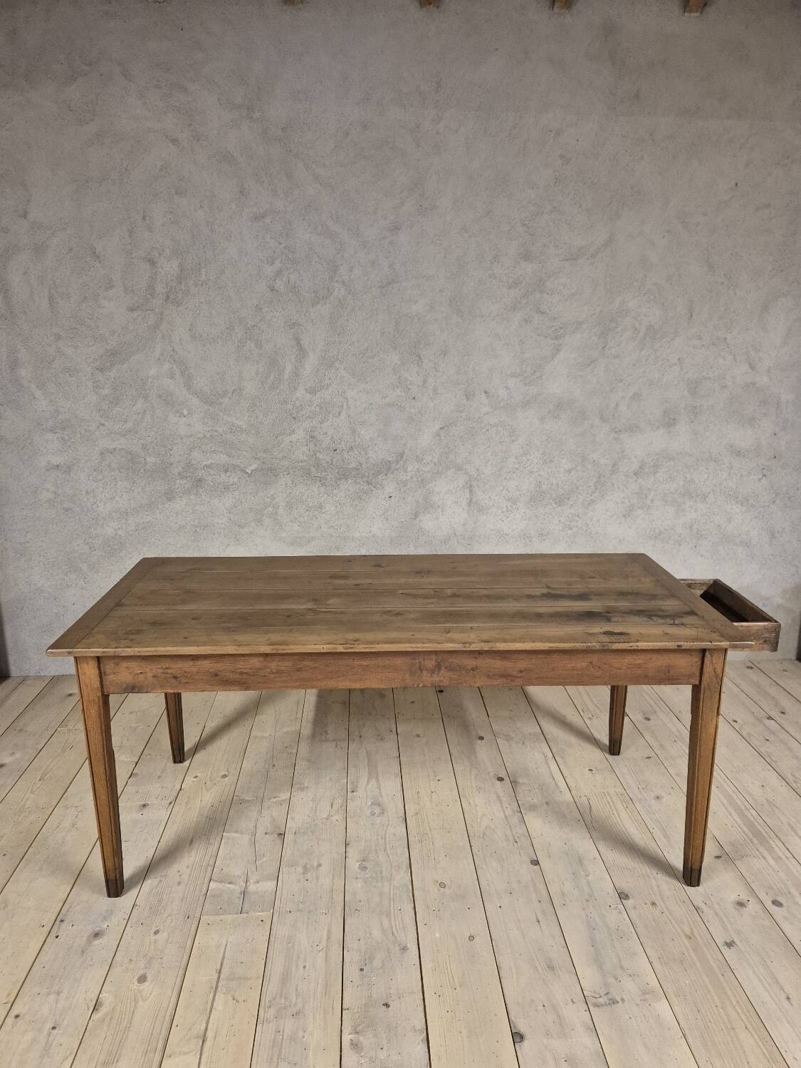 Antique rustic farmhouse table in solid oak, 19th century
