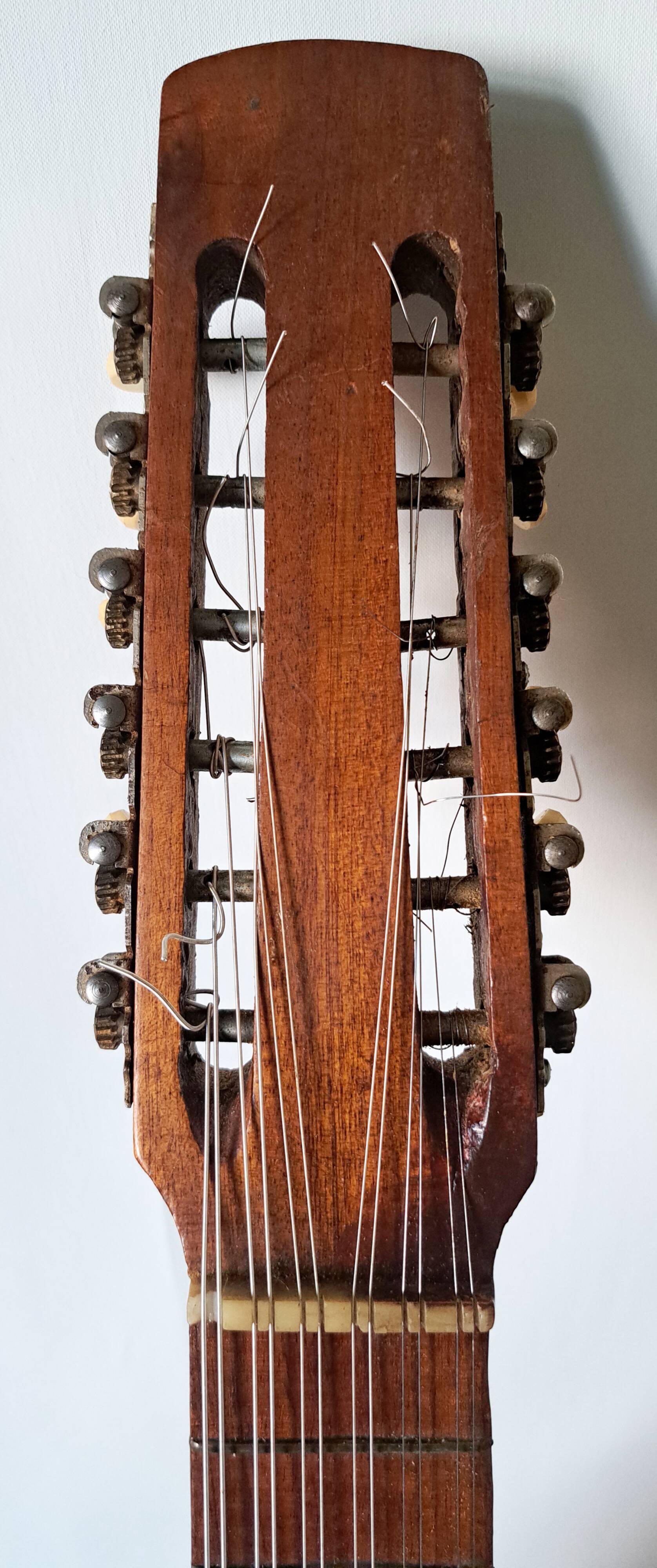 Antique instrument castellano laùd 12 strings (bandurria) - spain 1960s