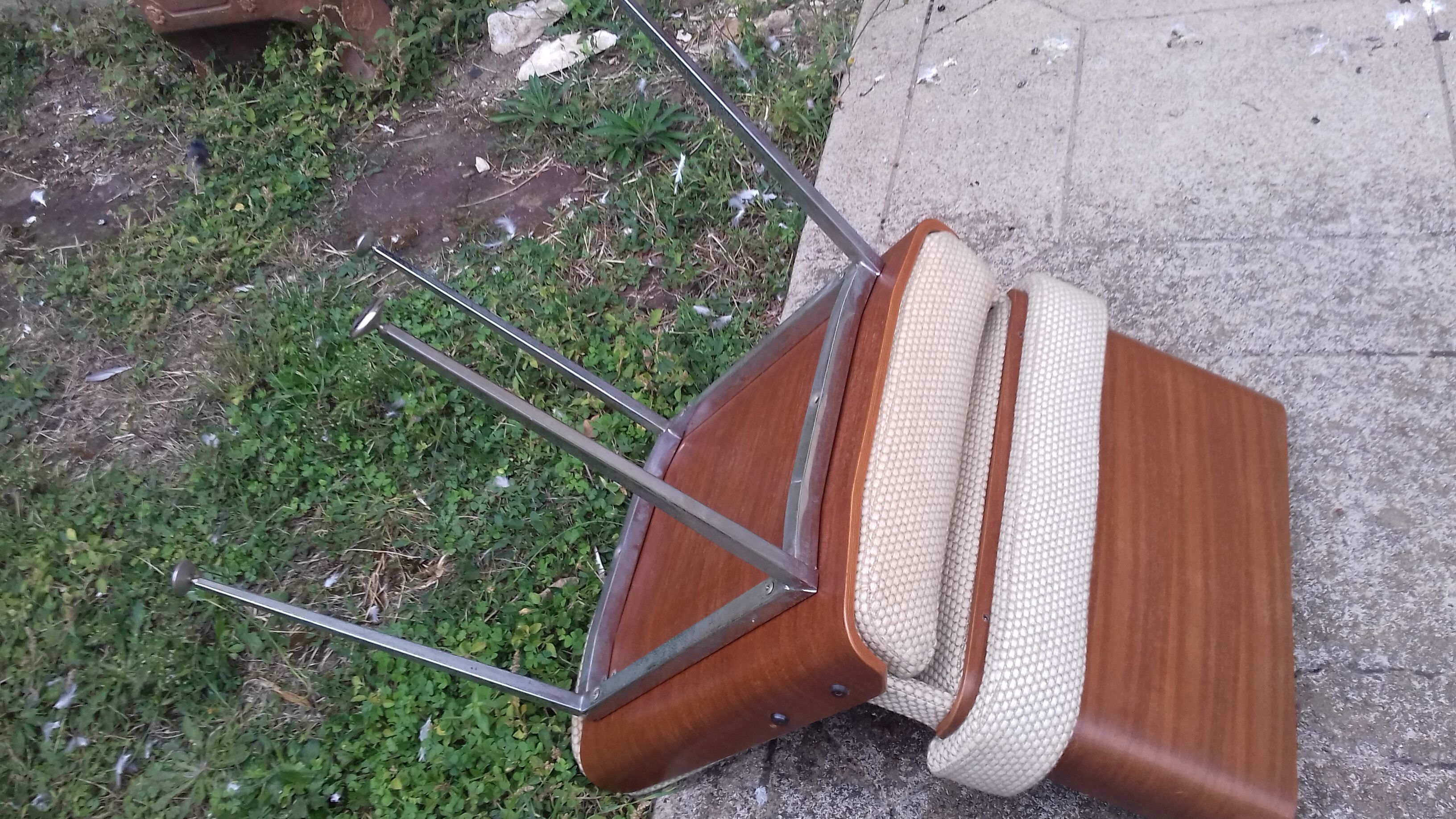 Pair of chairs 70 years