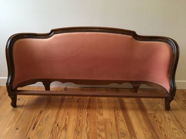 Lit corbeille Louis XV velours rose 140 x 190