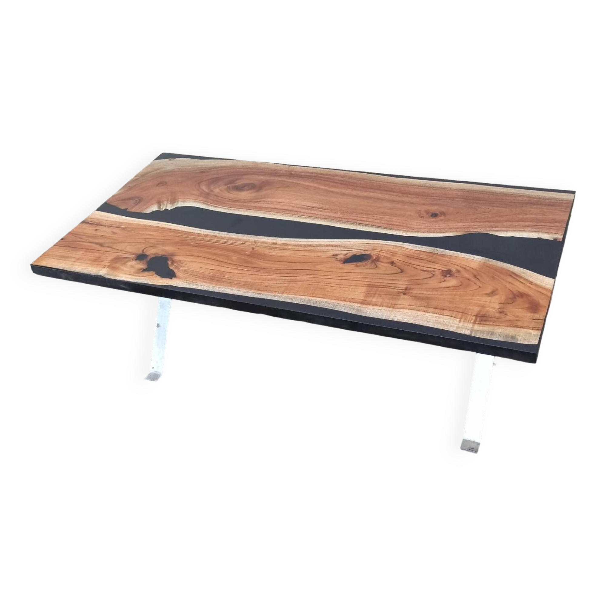 Coffee table in wood and black resin