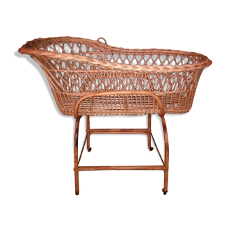 Rattan cradle