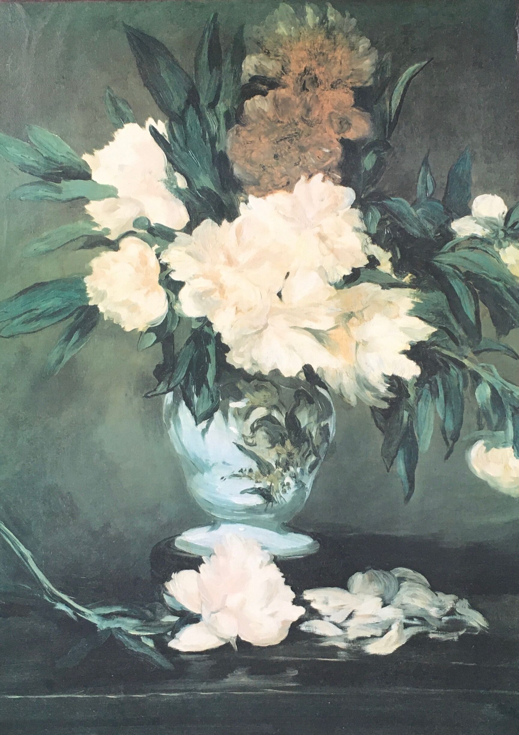 White bouquet reproduction table