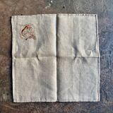 Nappe en chanvre brodé et 12 serviettes de table