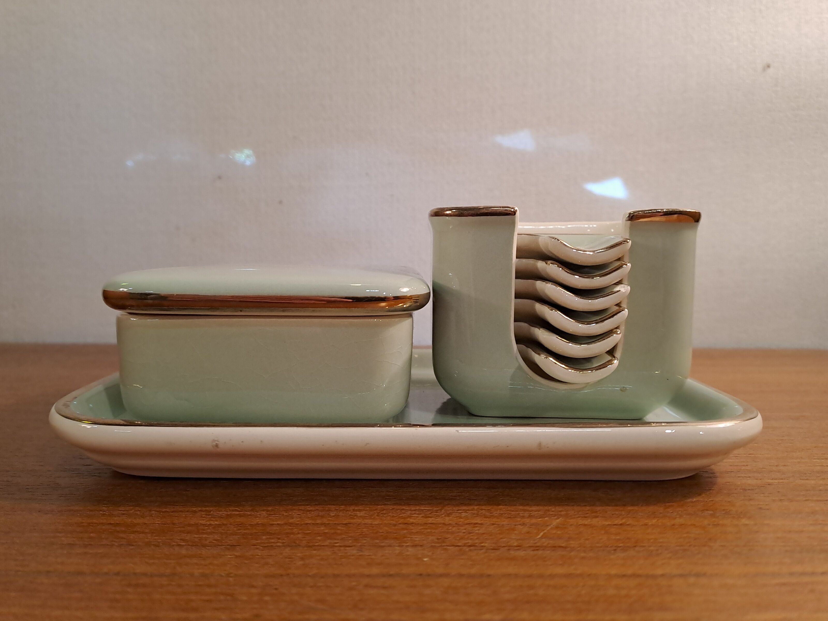 Villeroy and Boch butter dish, Art Deco style 1940s